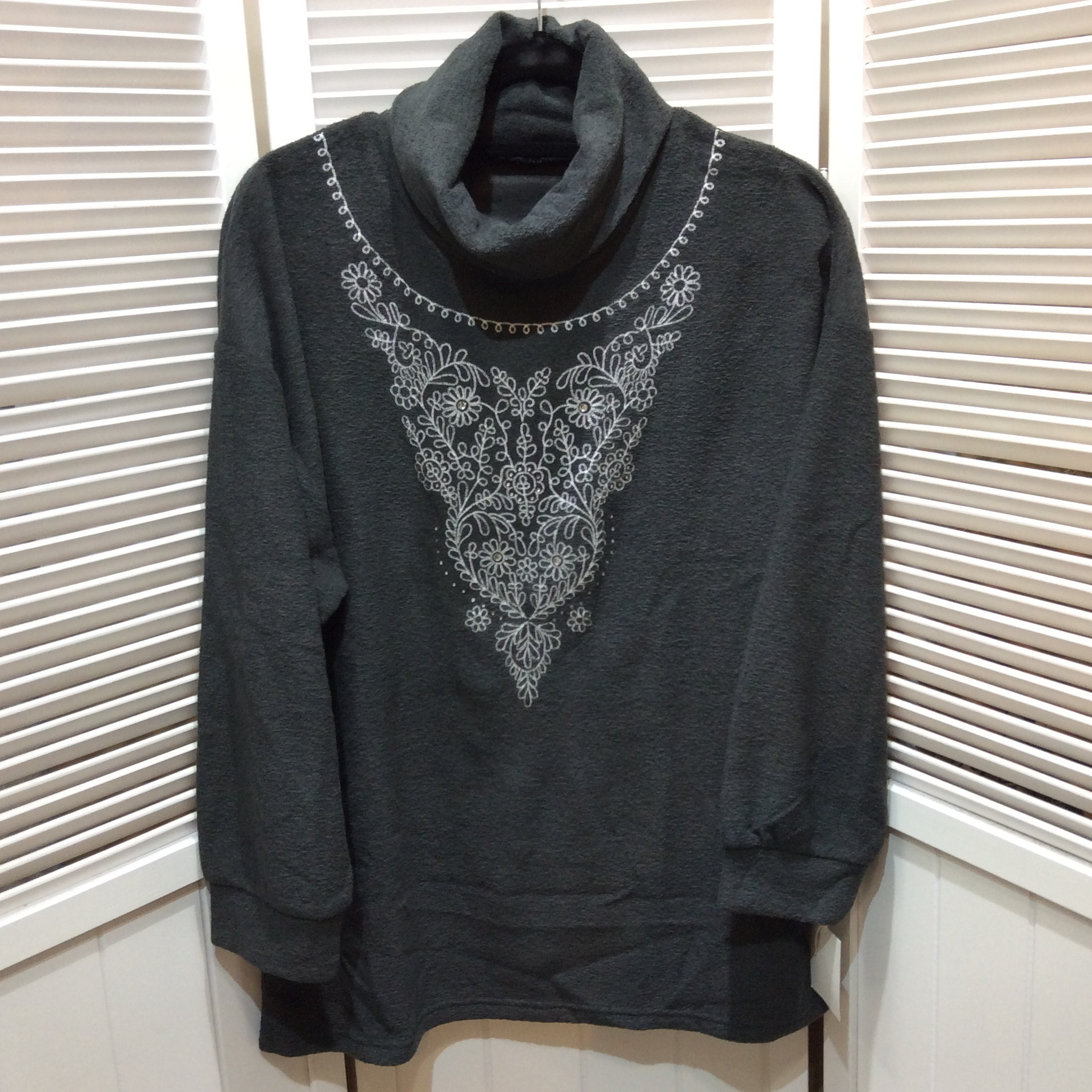 新品☆パイル地 タートルプルオーバー LL チャコールグレー