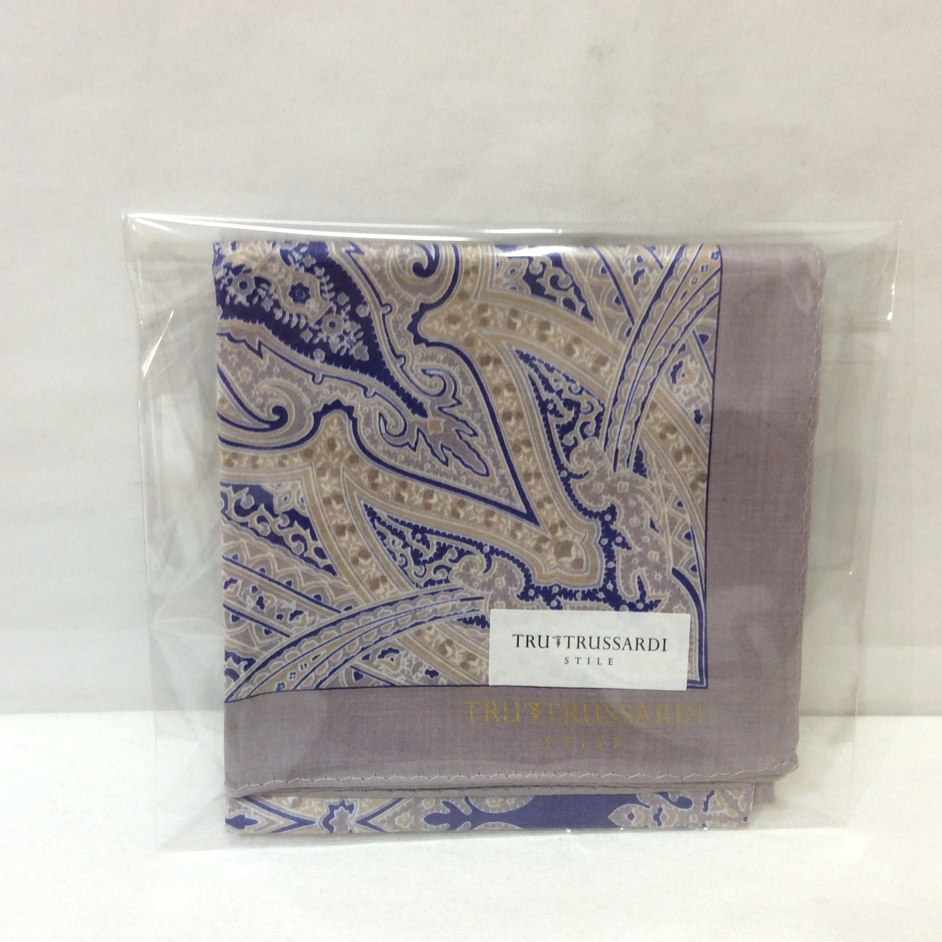 未使用 トラサルディ ハンカチ  パープル