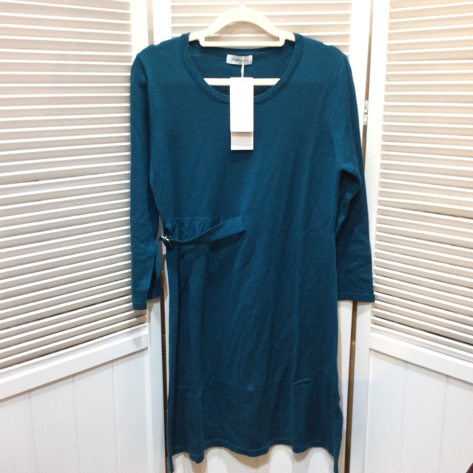 未使用☆ニットワンピース M グリーン系