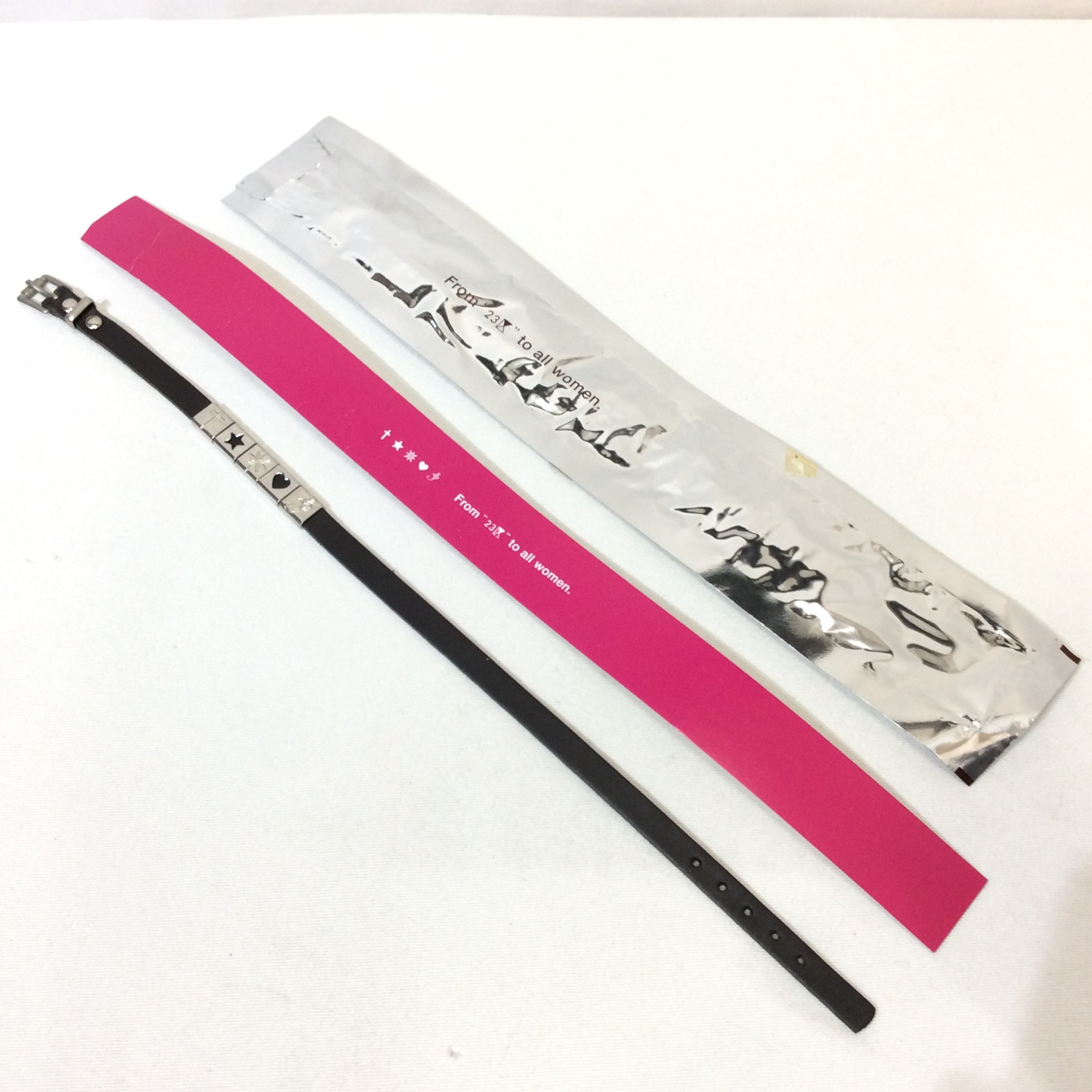 23区 レザーブレスレット