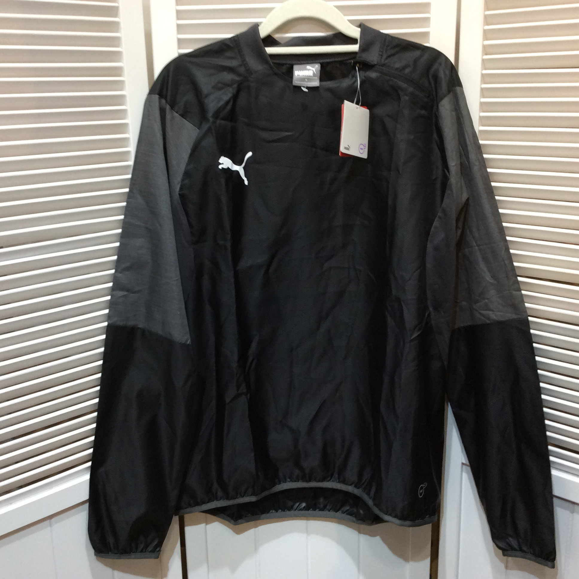 未使用☆PUMA プーマ メンズ ナイロンシャツ M ブラック×グレー