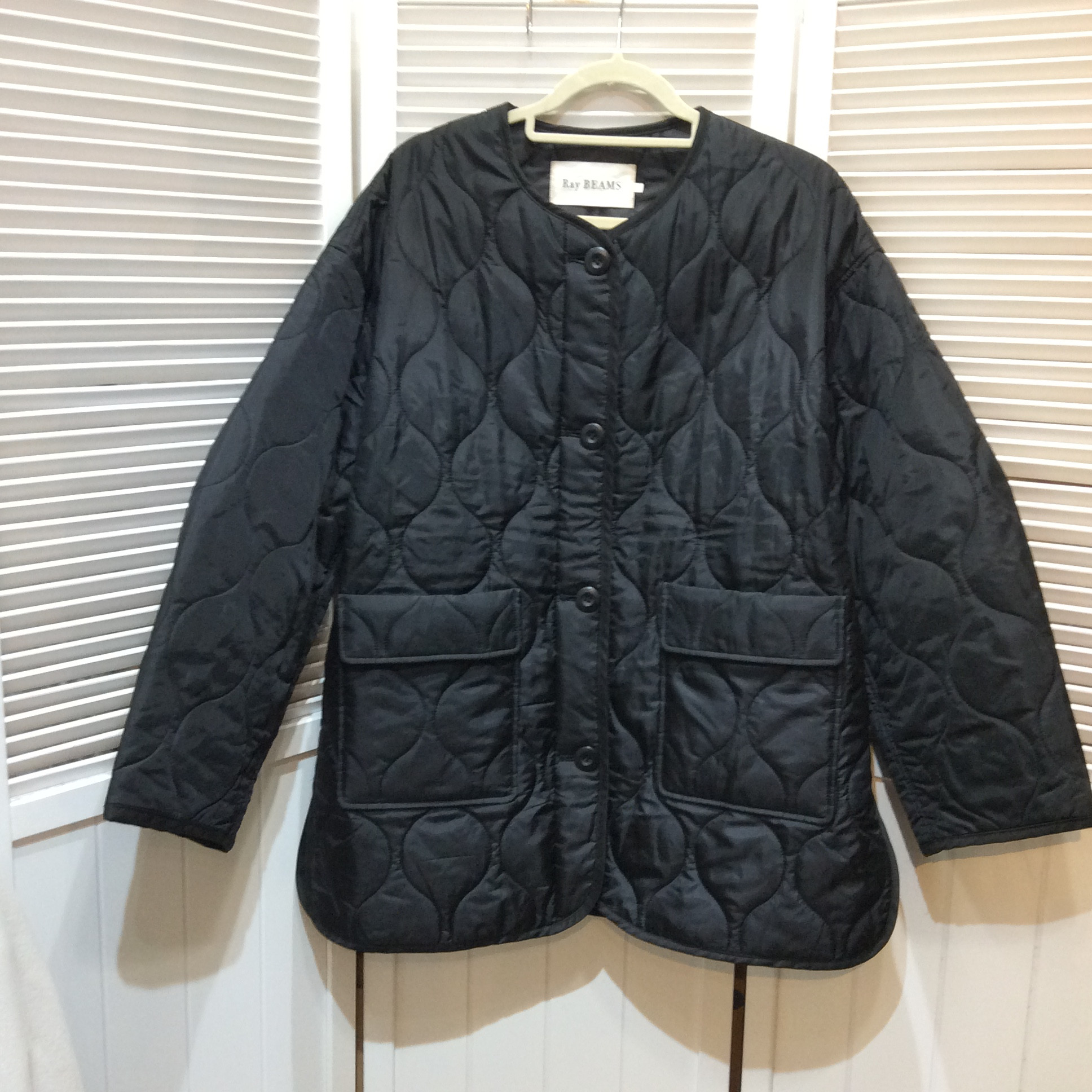 レイビームス ノーカラー 中綿コート  フリーサイズ   黒  美品