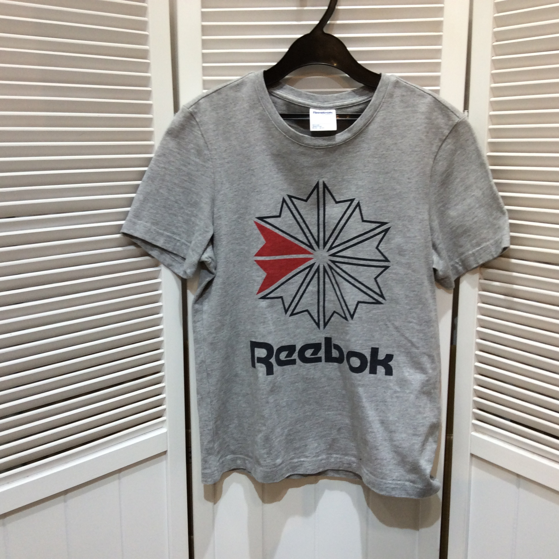 リーボック Tシャツ  XS グレー