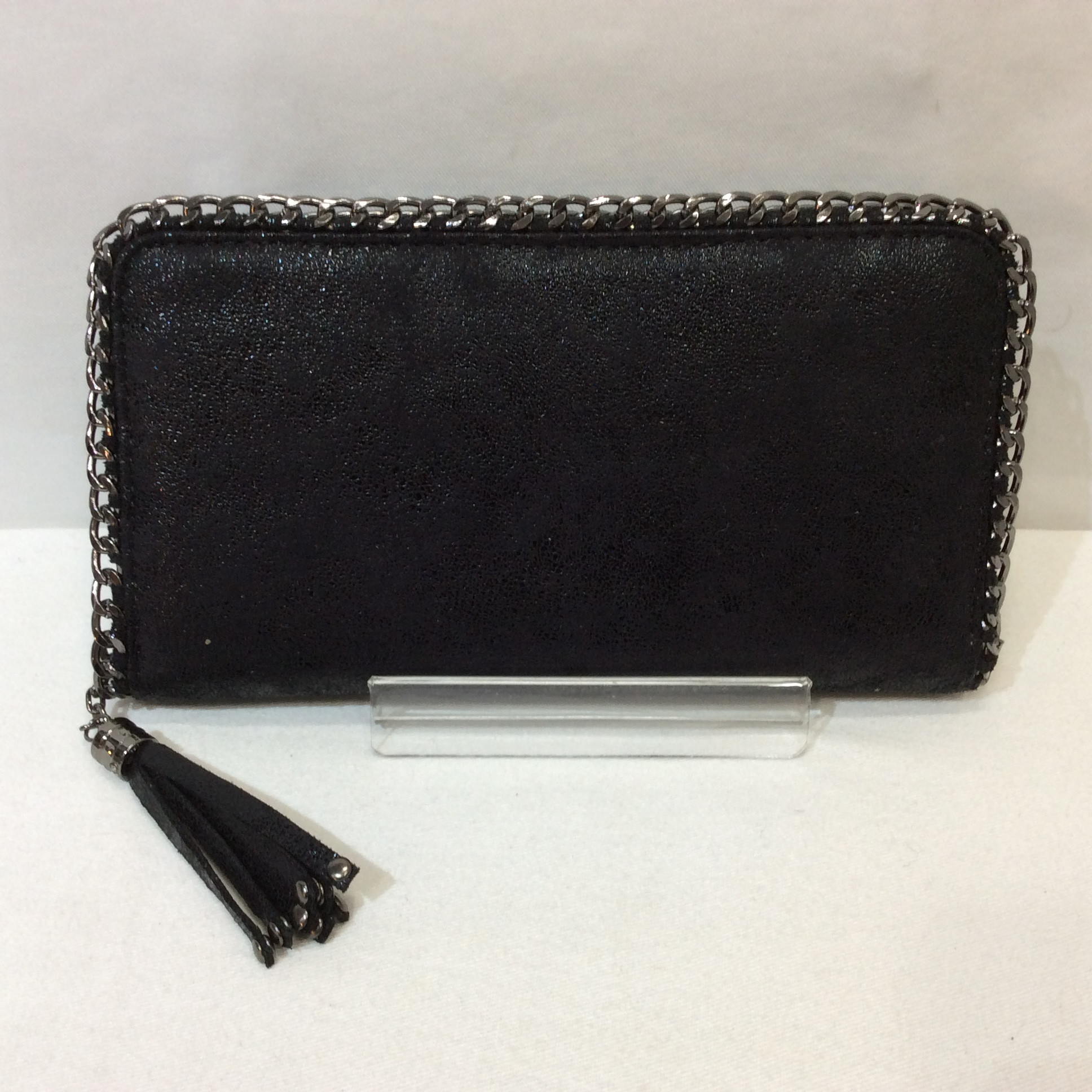 半額値下げ❗️新品☆チェーンデザイン ラウンドファスナー式長財布 ブラック