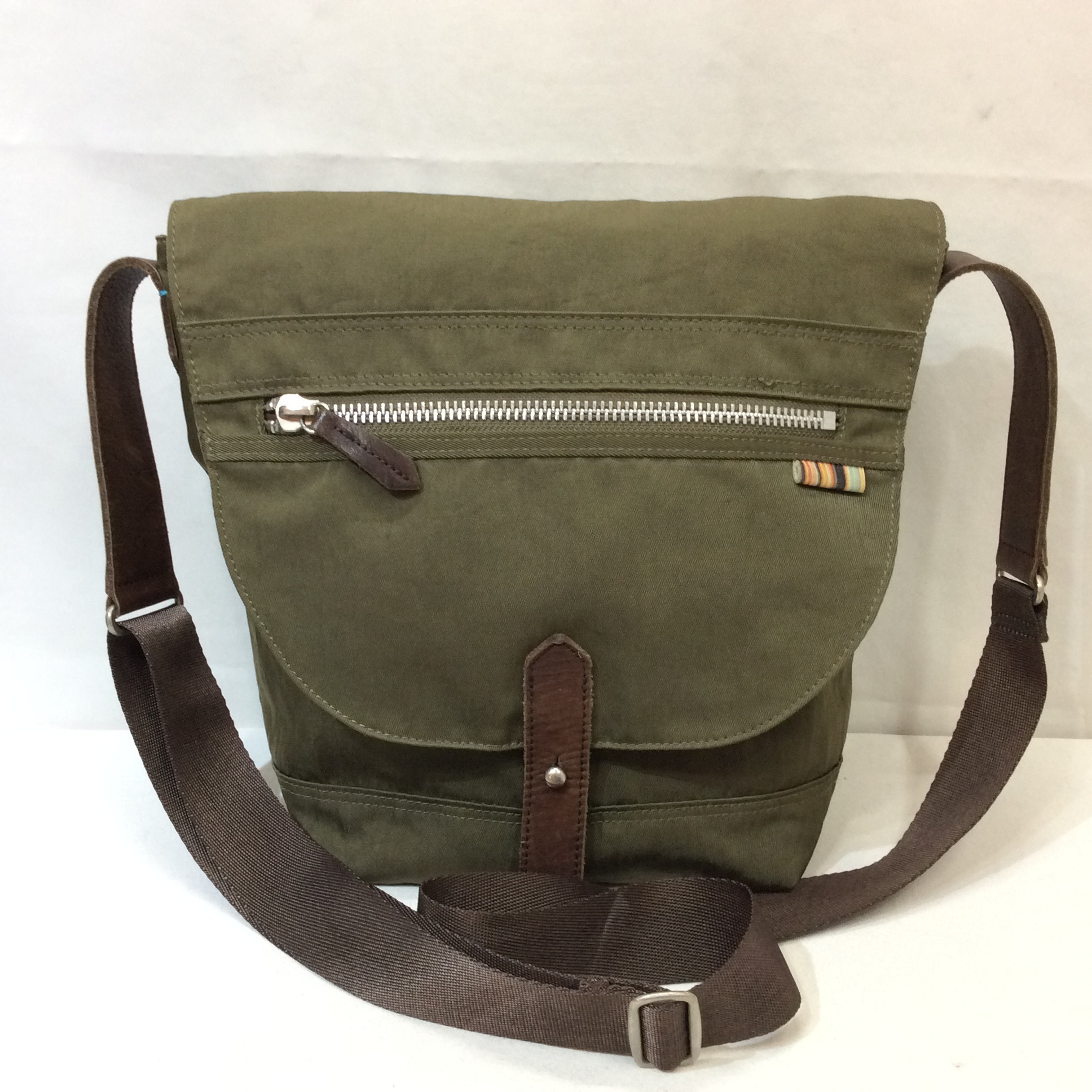 ポールスミス ナイロンショルダーバッグ カーキ