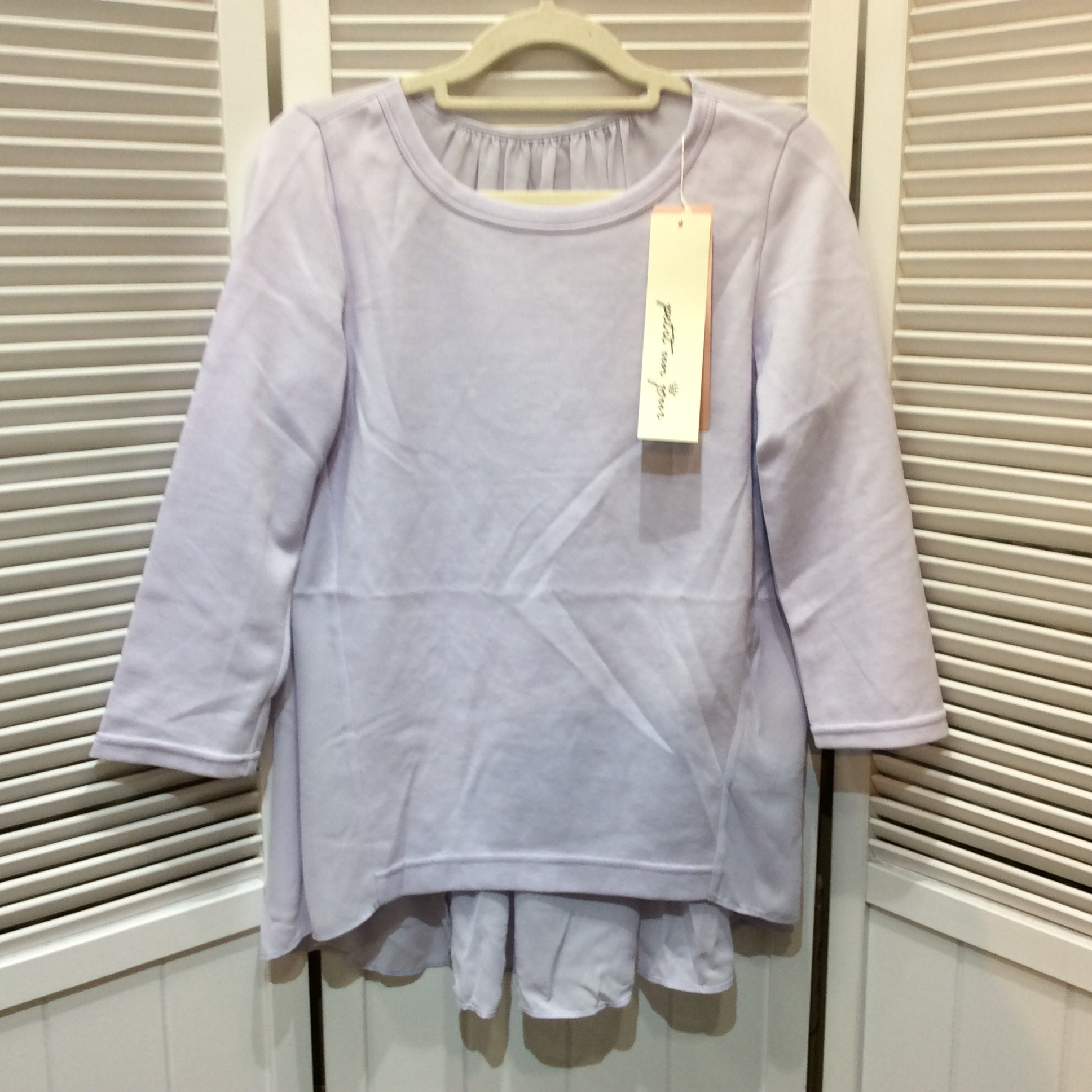 未使用☆petit un jour プティアンジュール プルオーバーカットソー L ラベンダー