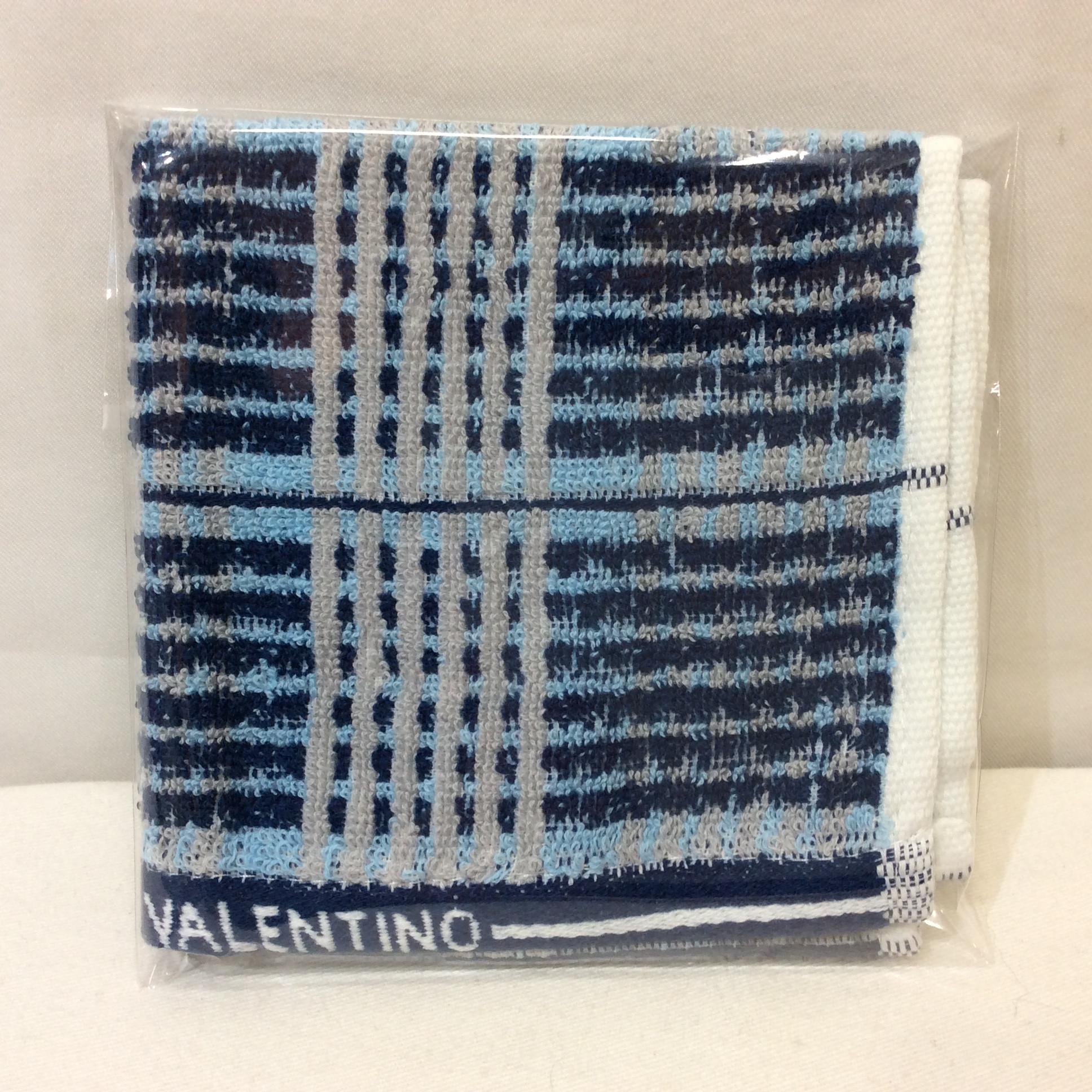 新品 サブリナバレンチノ タオルハンカチ  ブルー／チェック