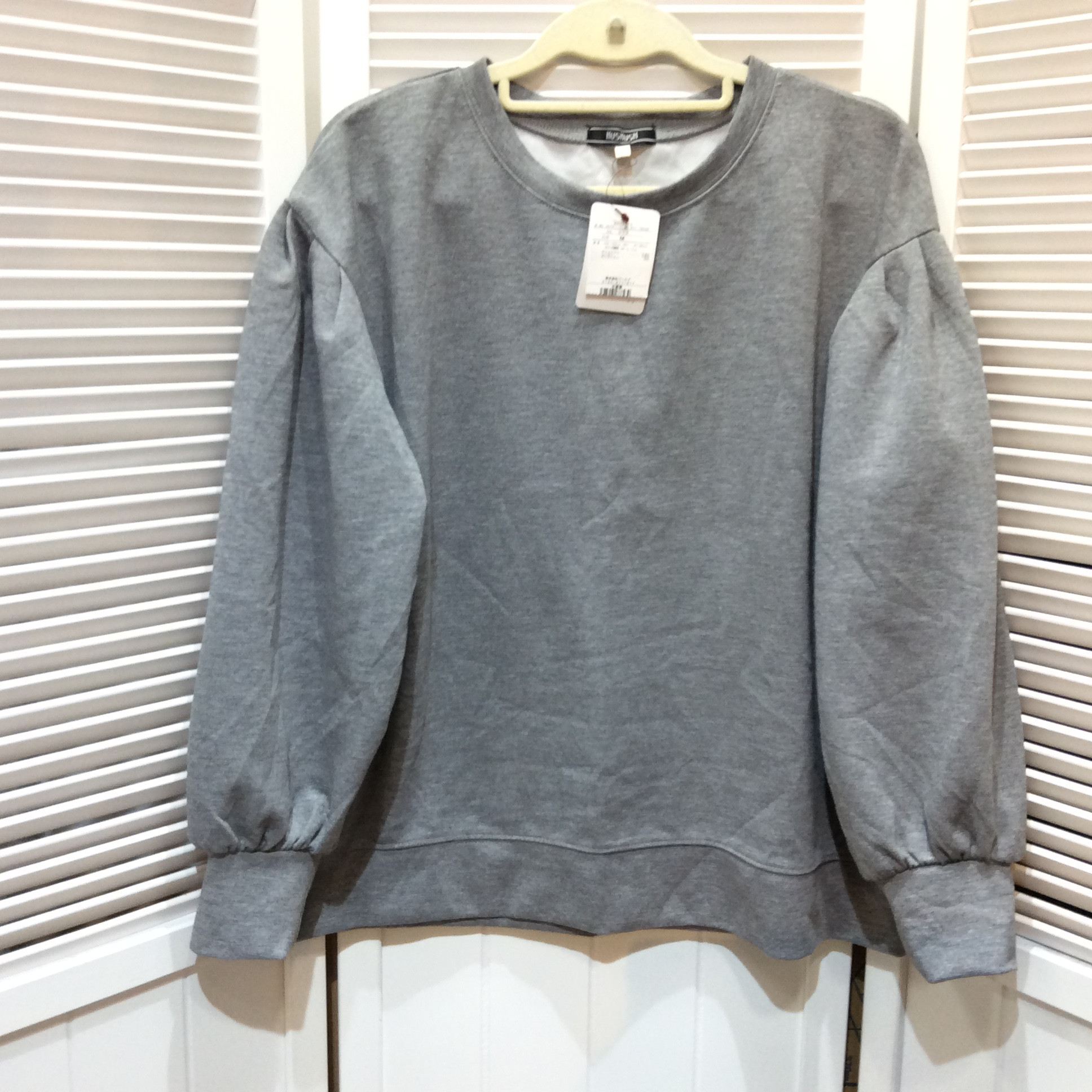 未使用 HUSHUSH／ワールド  ボリューム袖トレーナー M グレー