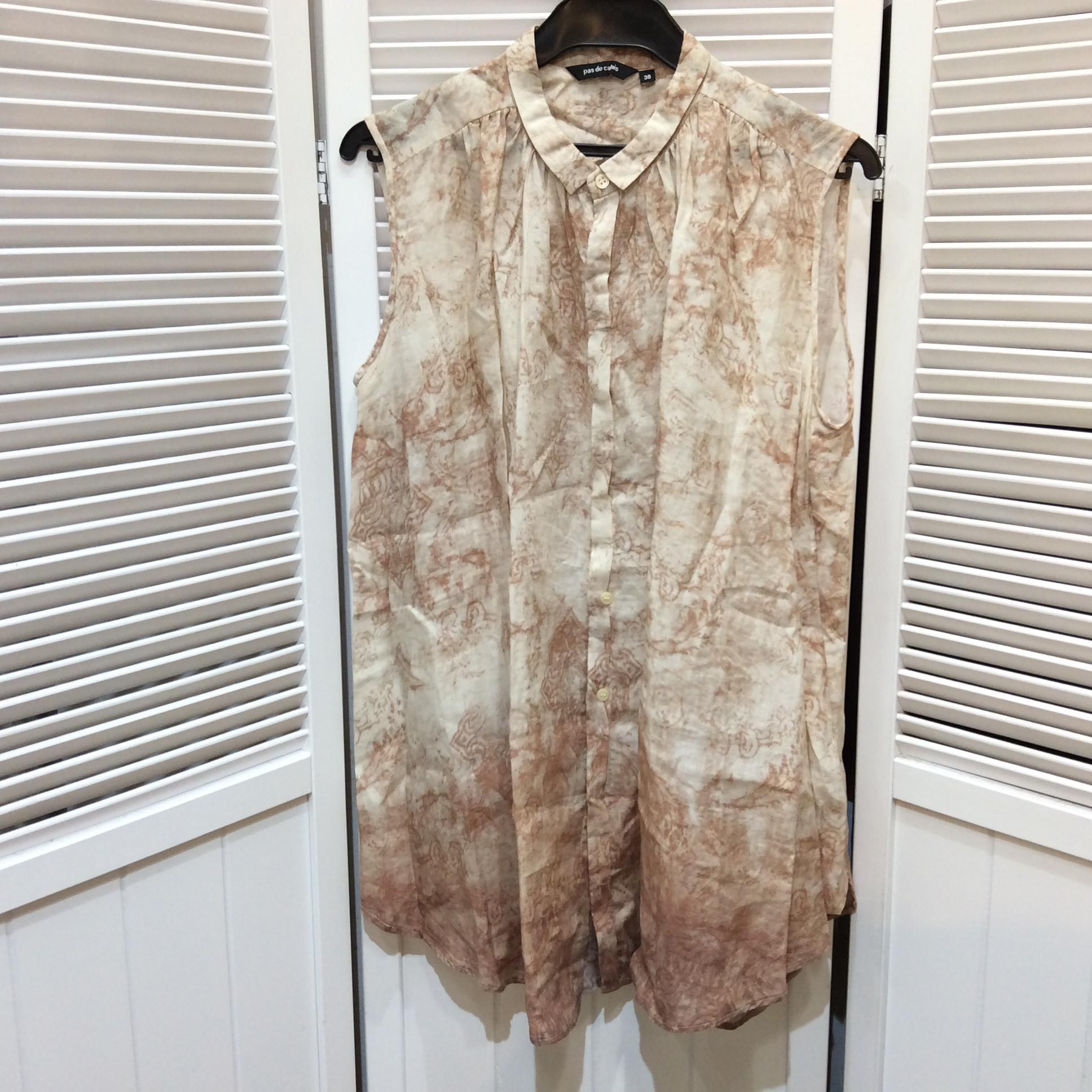 パドカレ ノースリーブブラウス サイズ36   ベージュ系