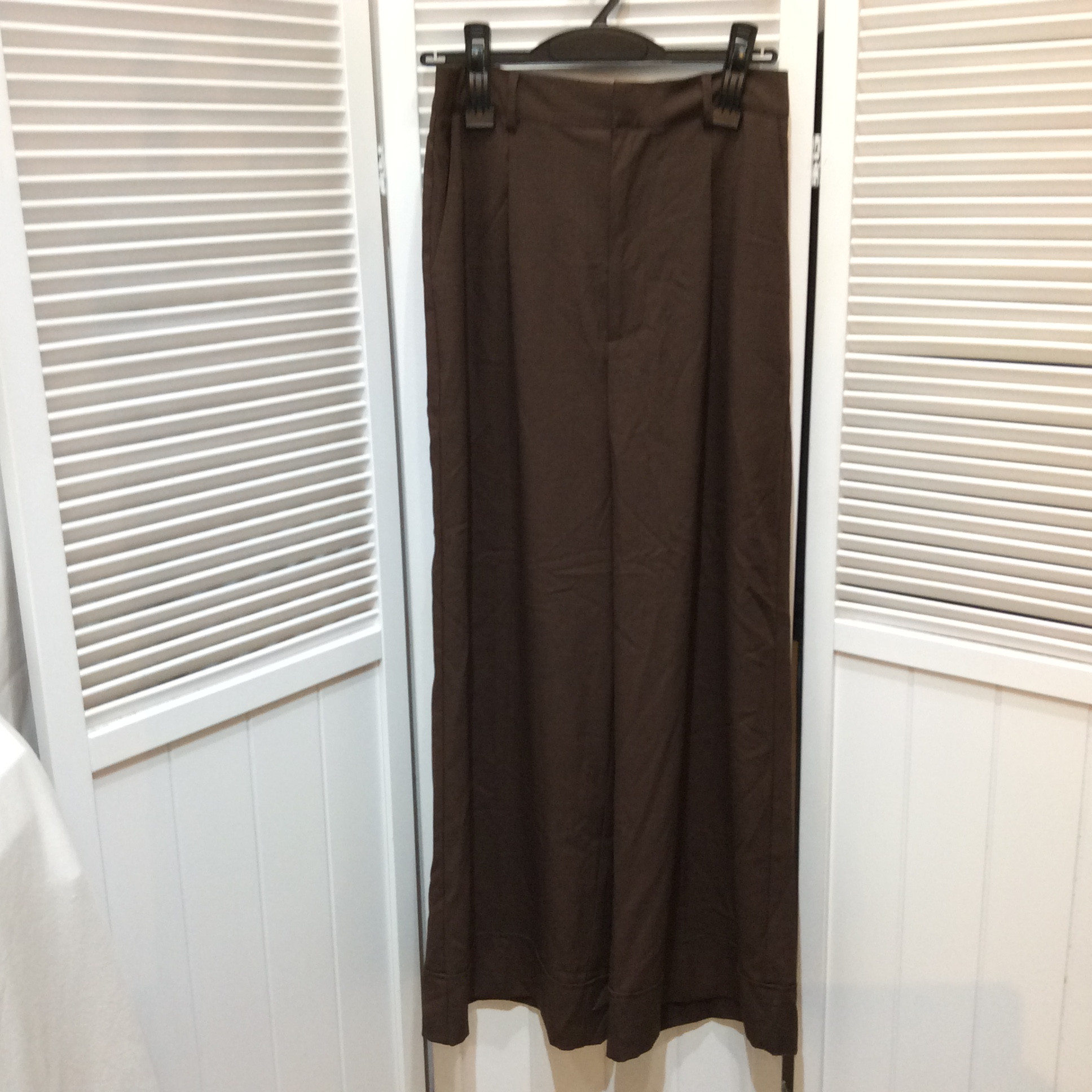 未使用 ワイドパンツ  M  こげ茶