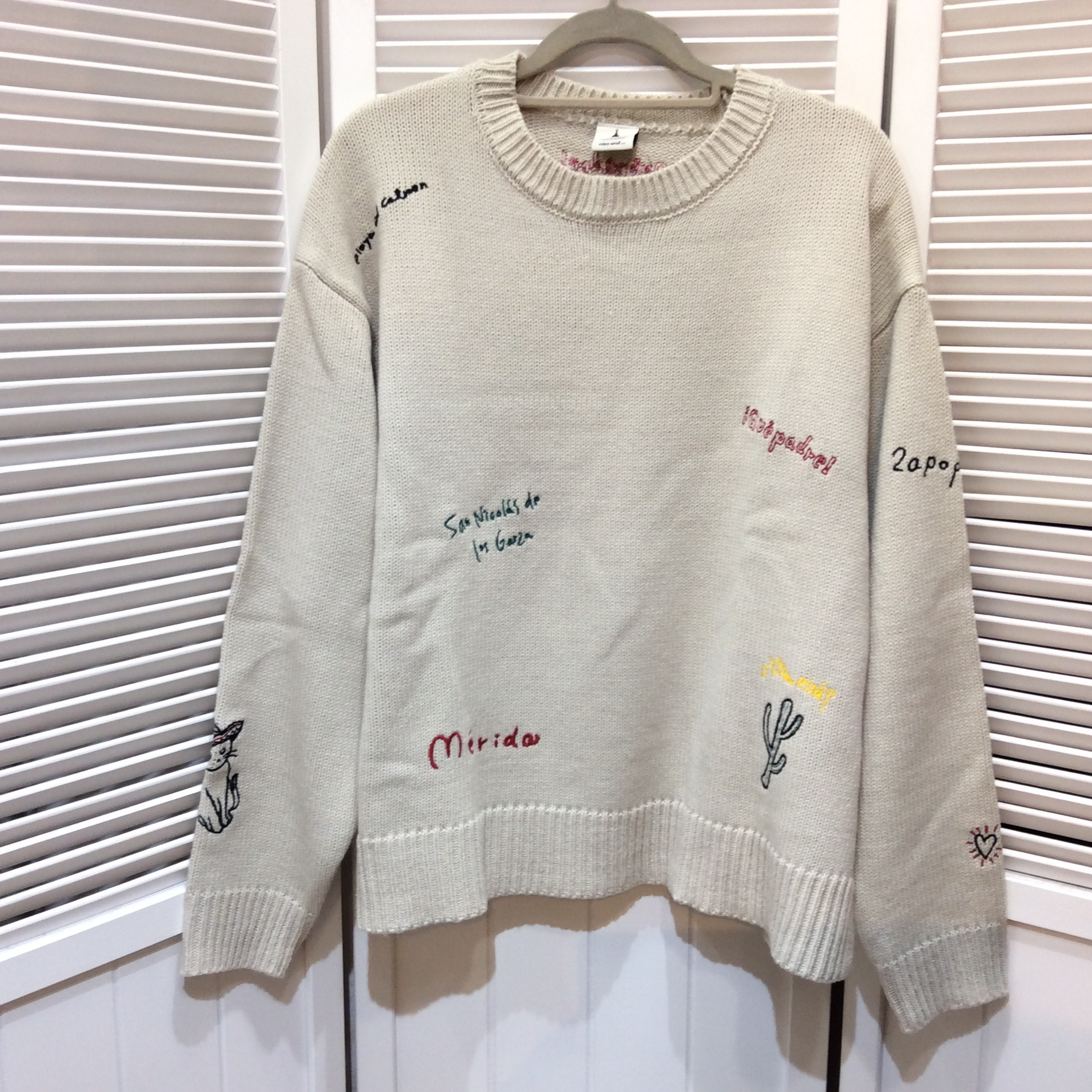 未使用 niko and… ニットセーター M  ベージュ／刺繍柄