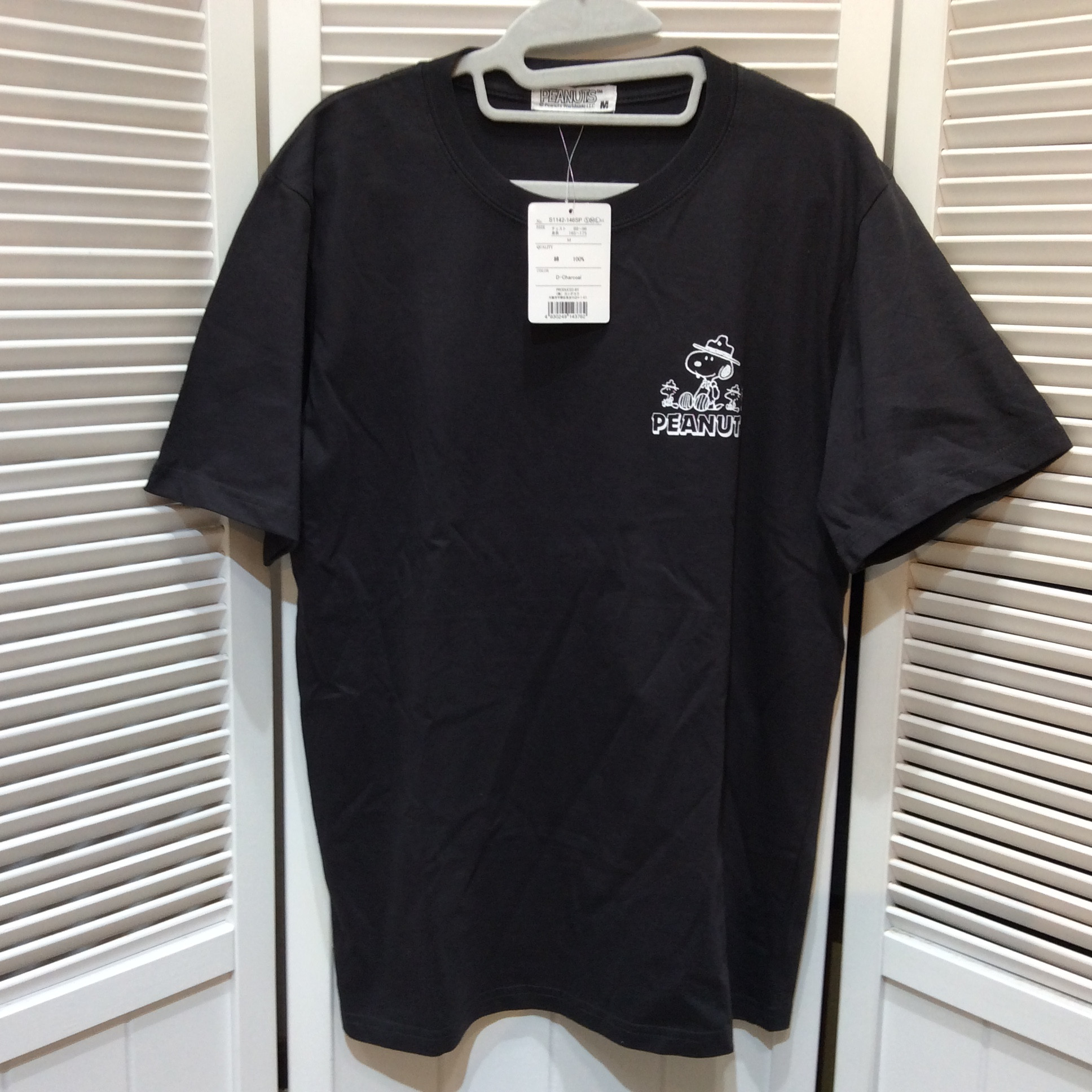 新品 スヌーピー Tシャツ メンズサイズ M ネイビー
