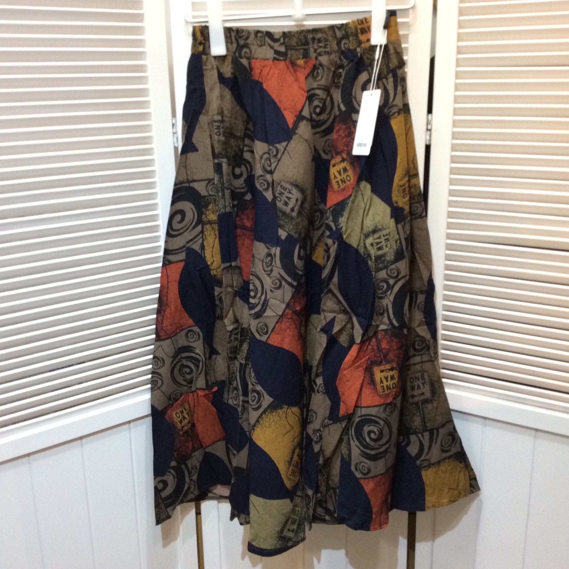 新品☆3s4you 綿ロングスカート M~L ベージュ系柄