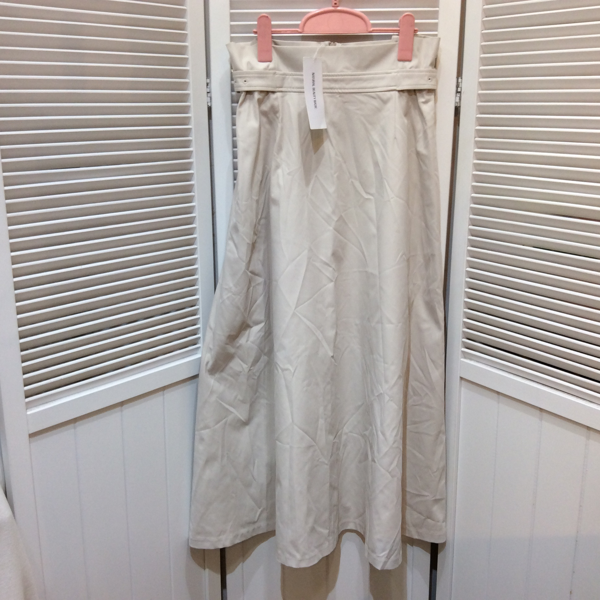 未使用 ナチュラルビューティー スカート M 