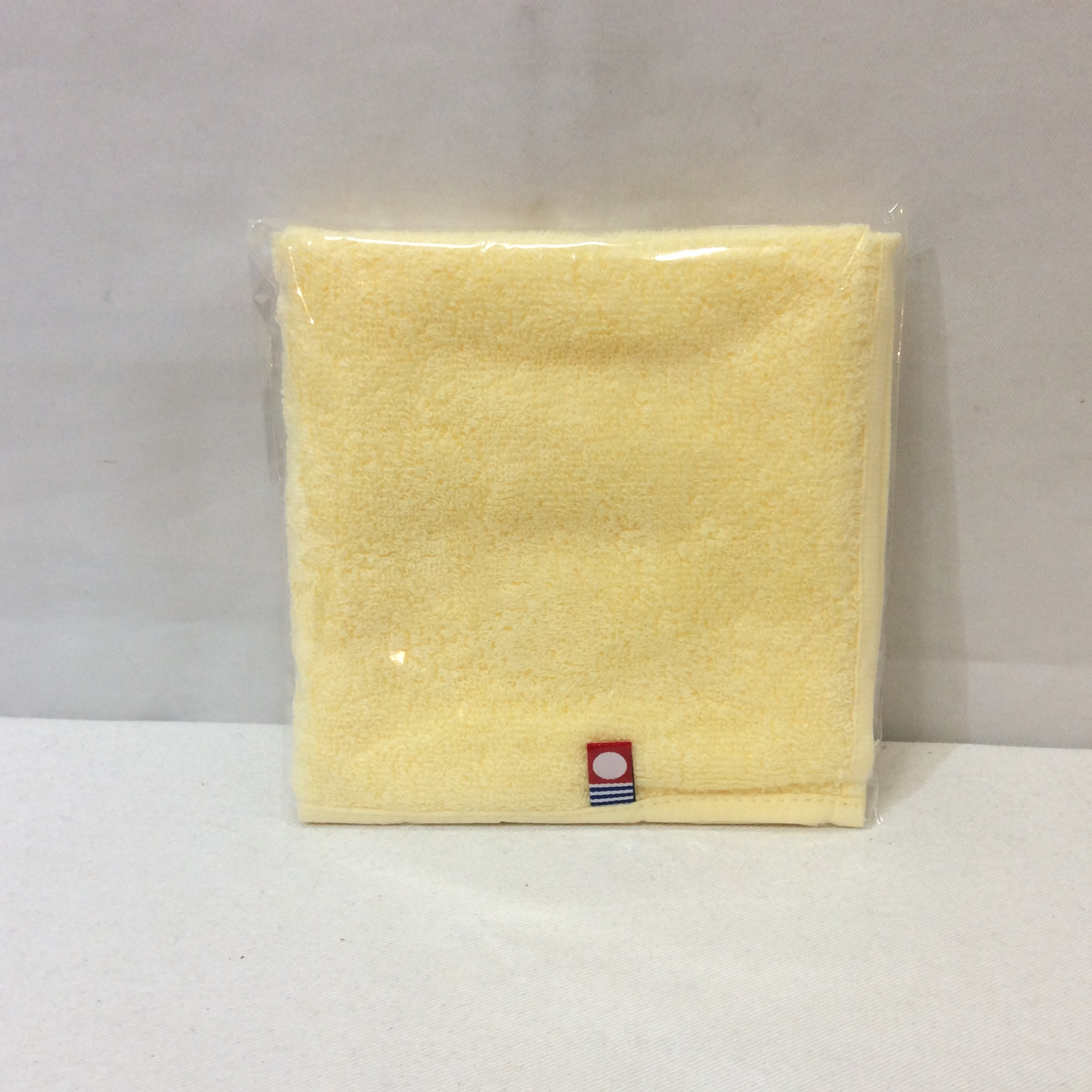 新品 今治タオルハンカチ  イエロー