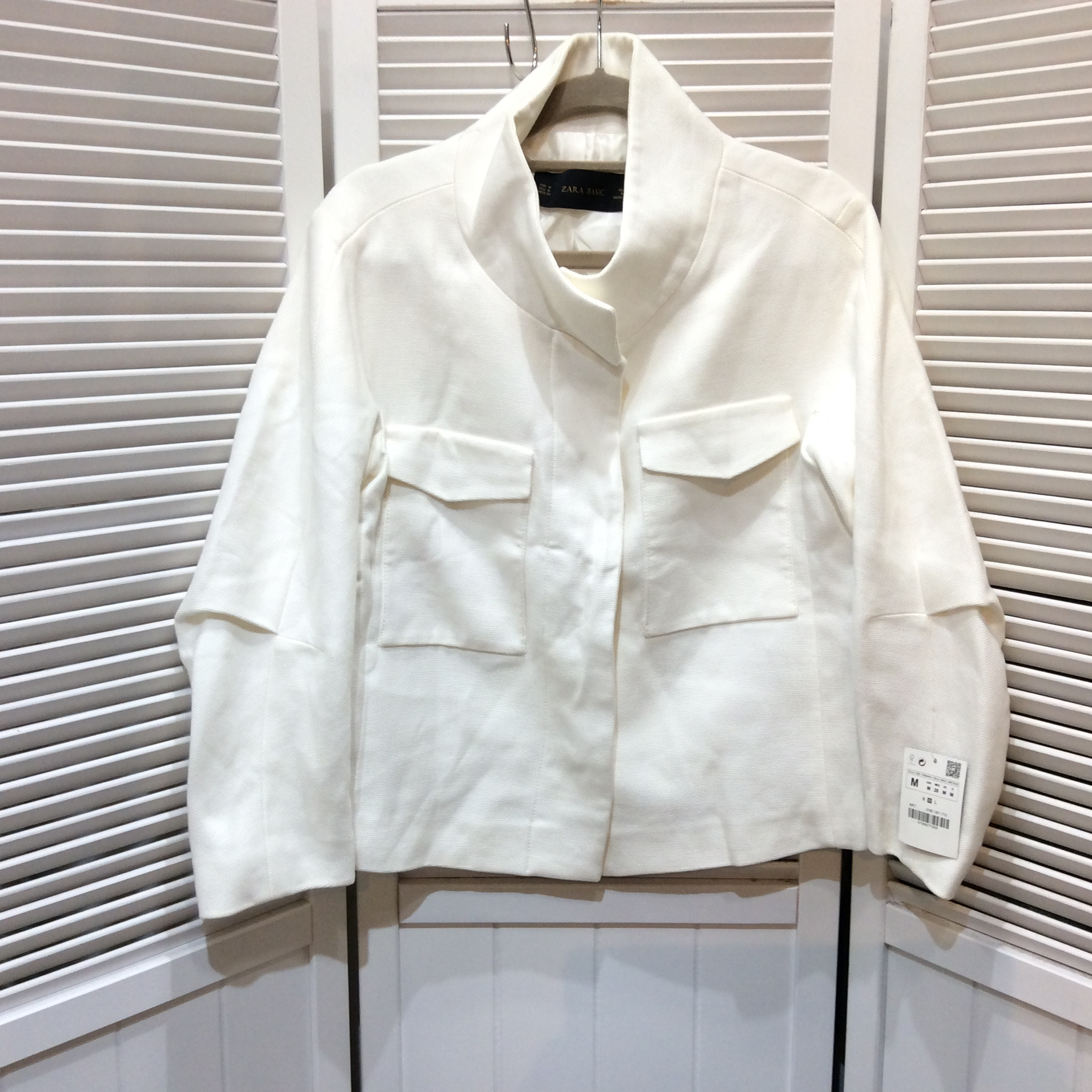 未使用 ZARA ジャケット M  ホワイト