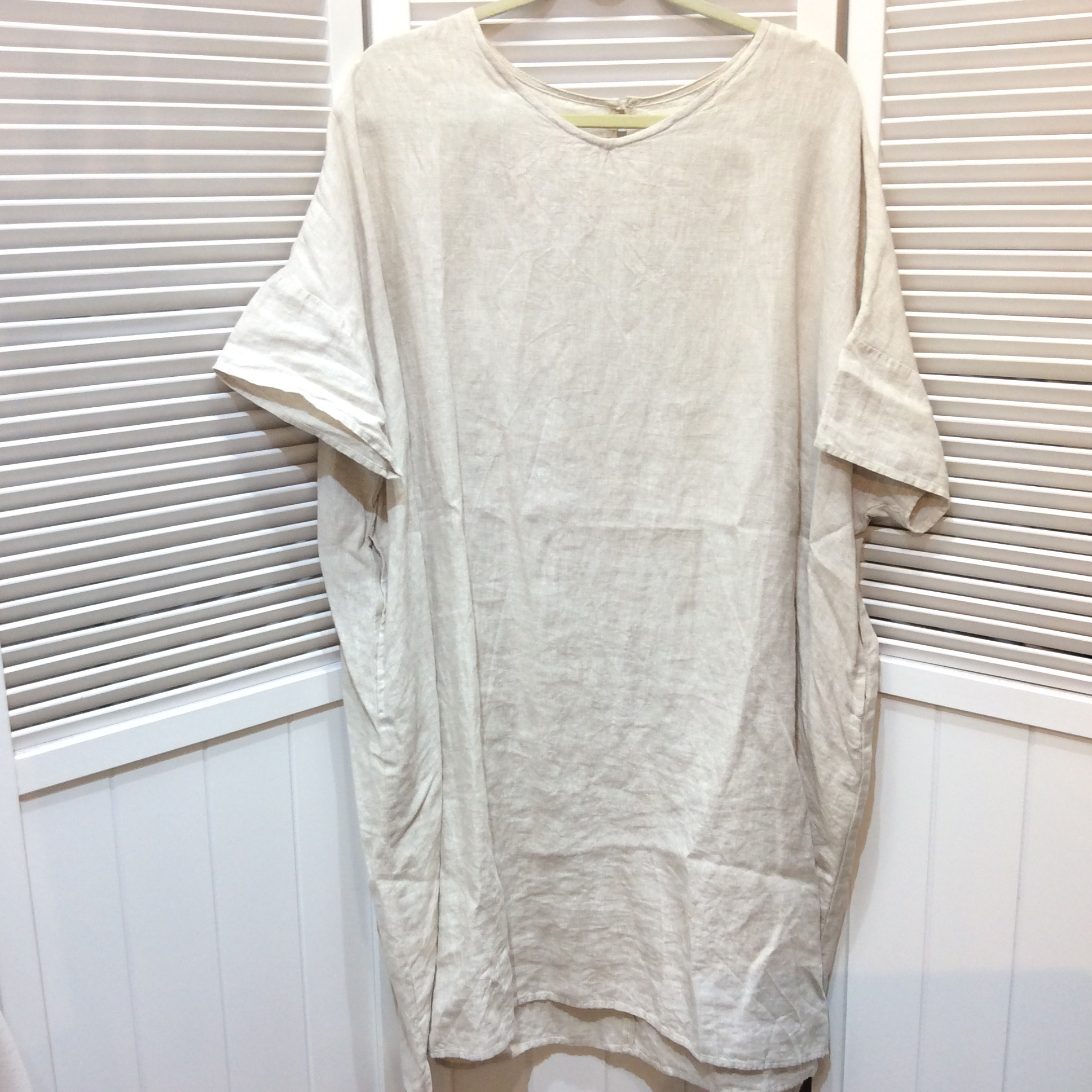 アズノウアズ    麻チュニックワンピース フリーサイズ   生成