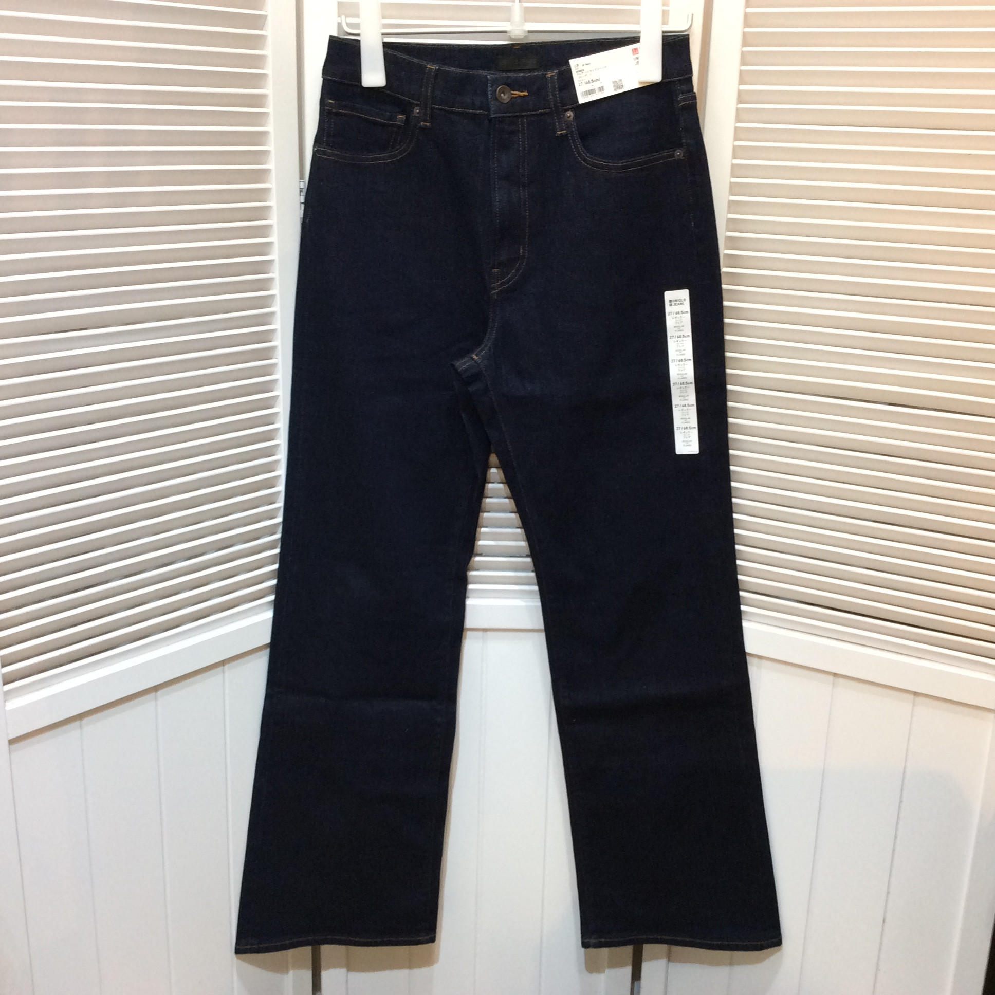 未使用☆UNIQLO ユニクロ レディース フレアハイライズジーンズ 27 68.5cm