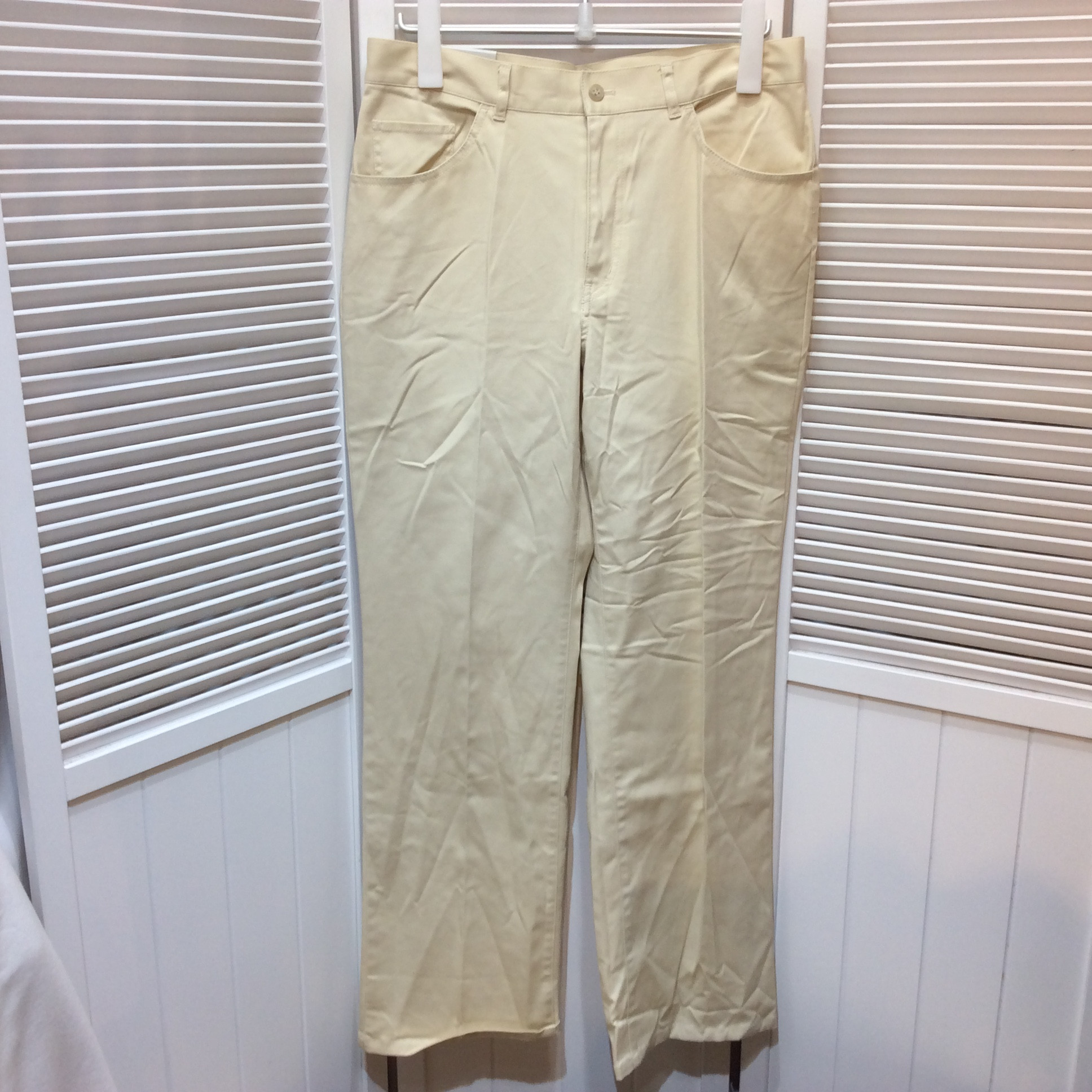 未使用☆UNIQLO ユニクロ レディース ストレッチリラックスフィットパンツ W76cm