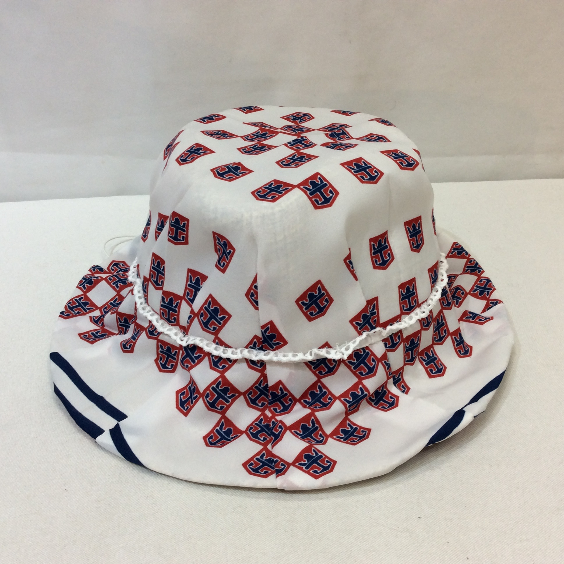 帽子 ホワイト×柄