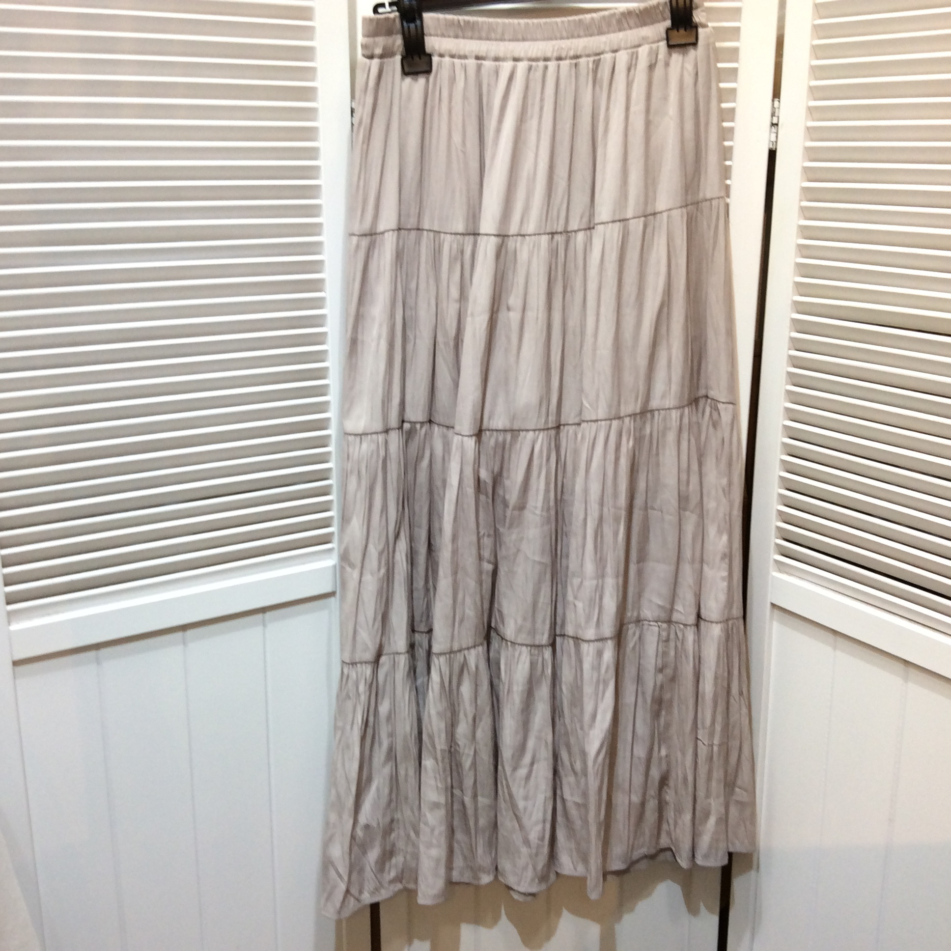 ロングスカート    Lサイズ  グレージュ