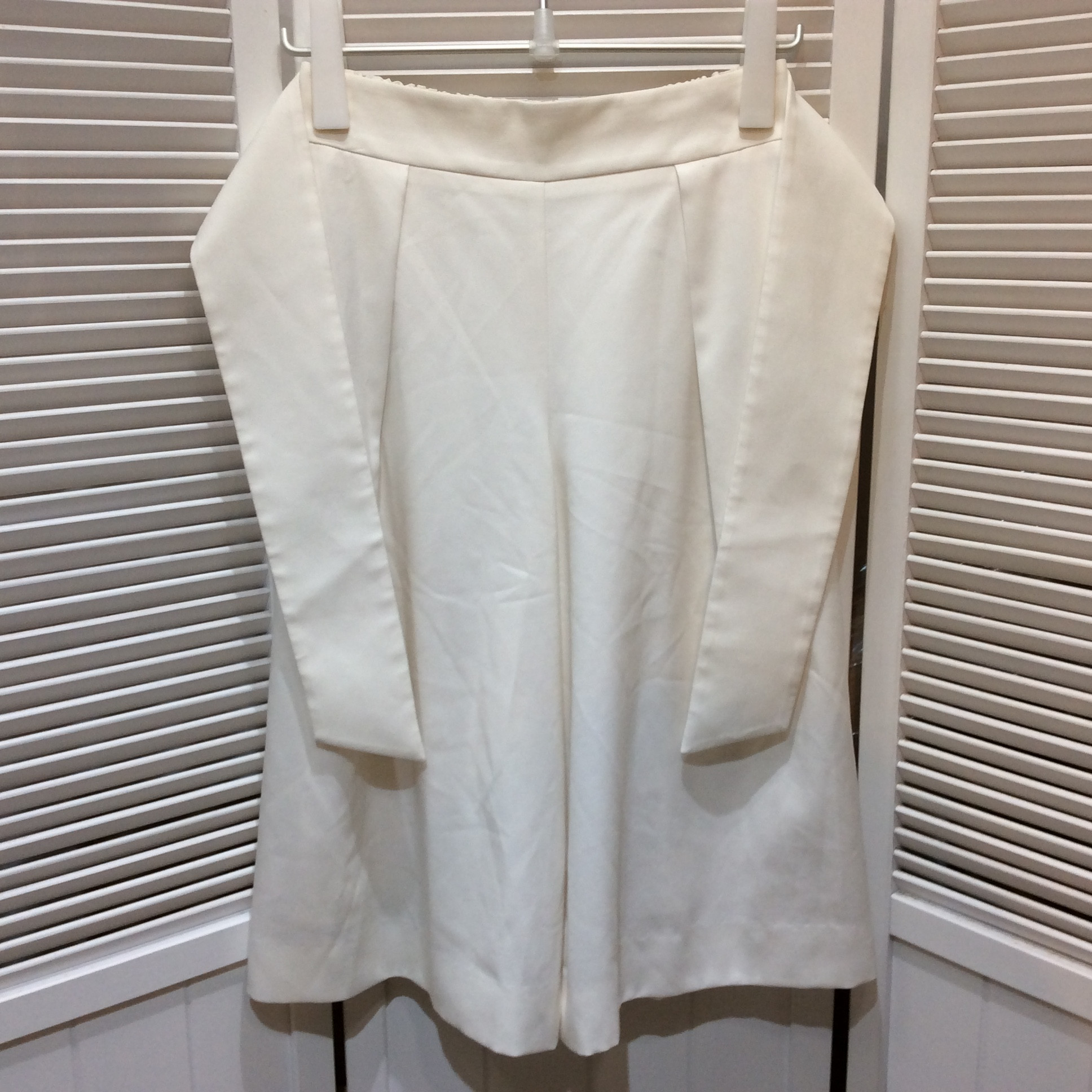 Mila Owen ミラ オーウェン キュロットパンツ 0 オフホワイト