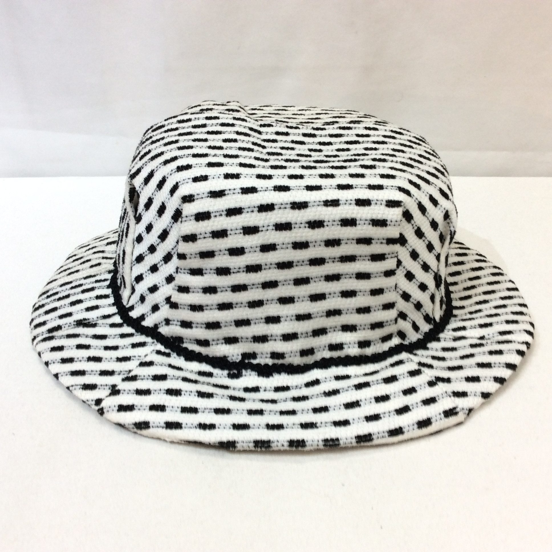 帽子 ホワイト×ブラック