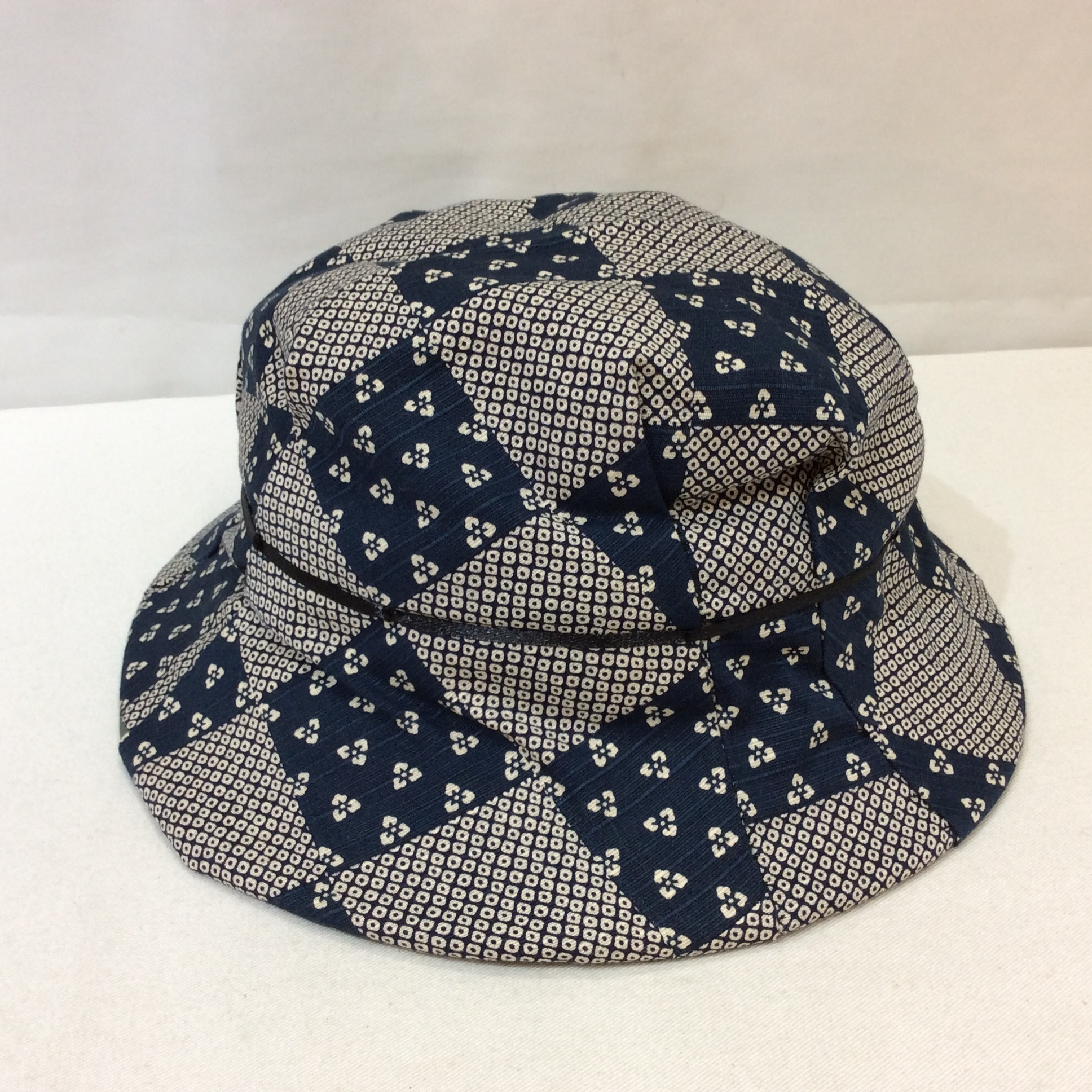 帽子 ネイビー×和風柄