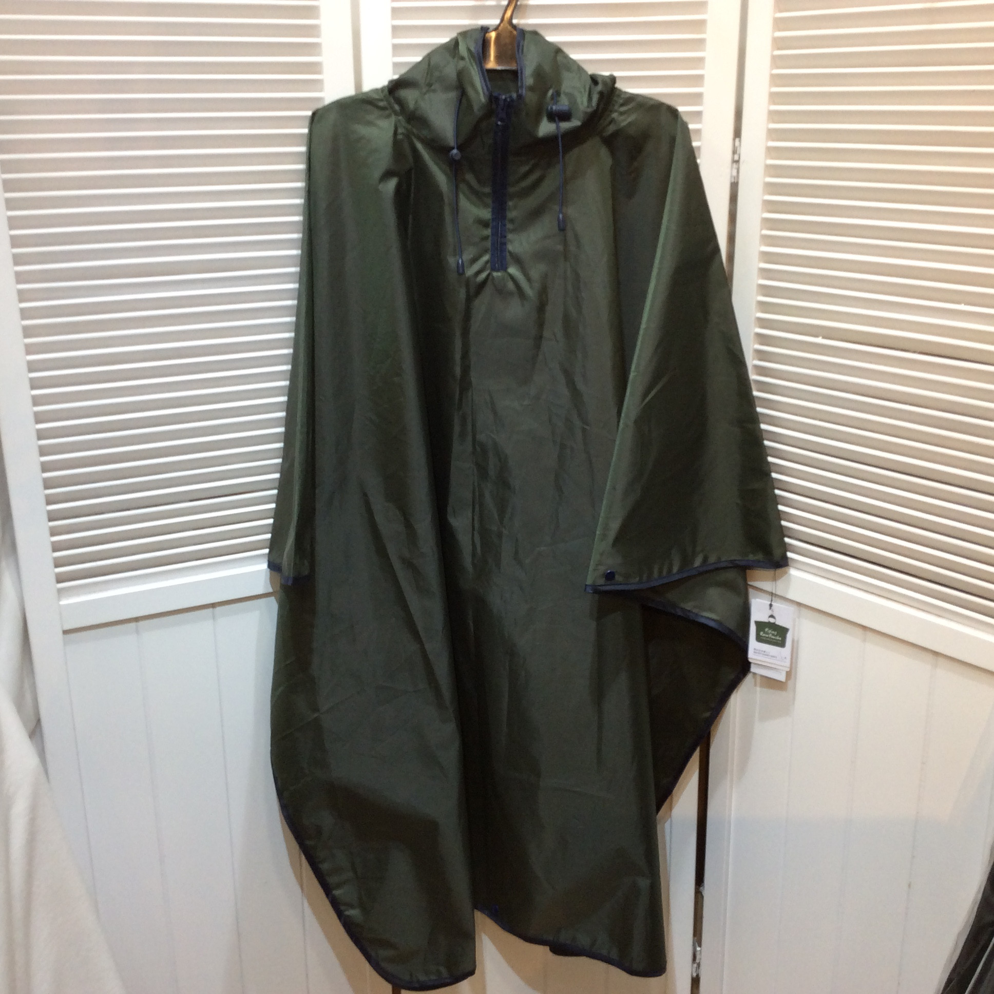 新品☆パイピング レインポンチョ レディース M〜L フード付き カーキ はっ水加工 通勤 自転車
