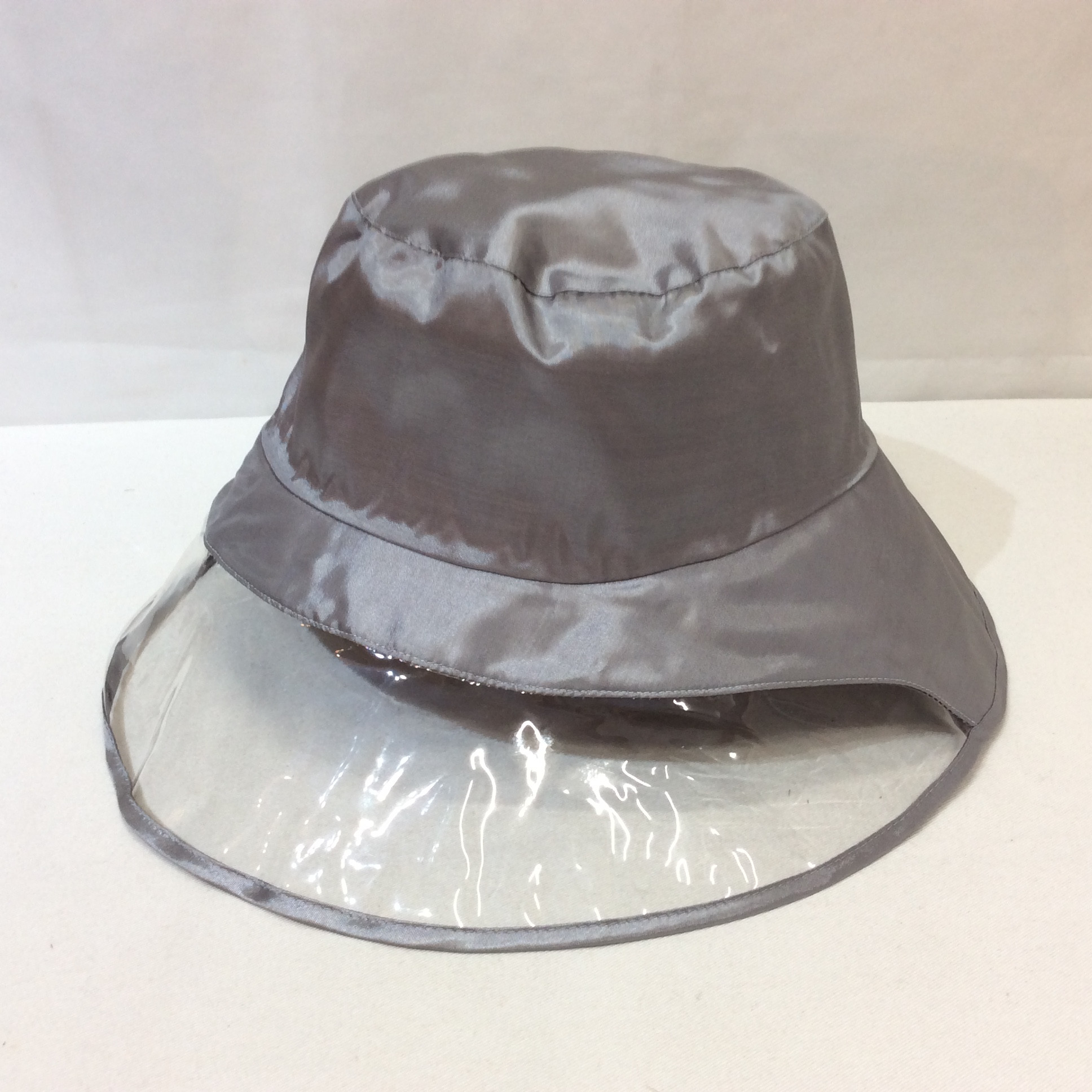 新品☆レインハット 透明つば広タイプ 紐なし グレー