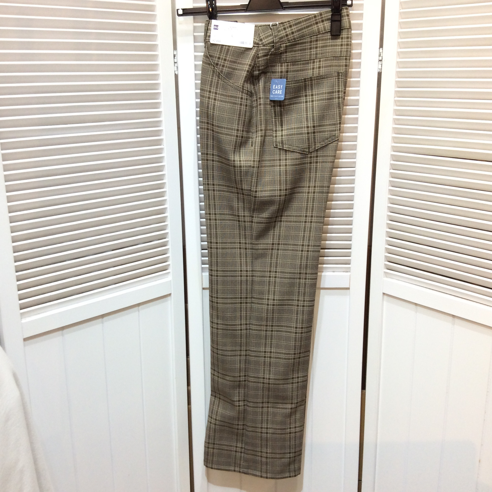 未使用 GU センタープレスパンツ Lサイズ チェック柄