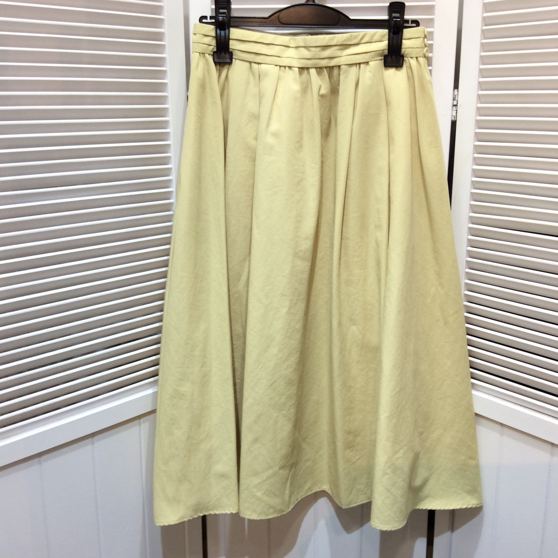 グリーンレーベル／ユナイテッドアローズ スカート  38 サイズ イエロー