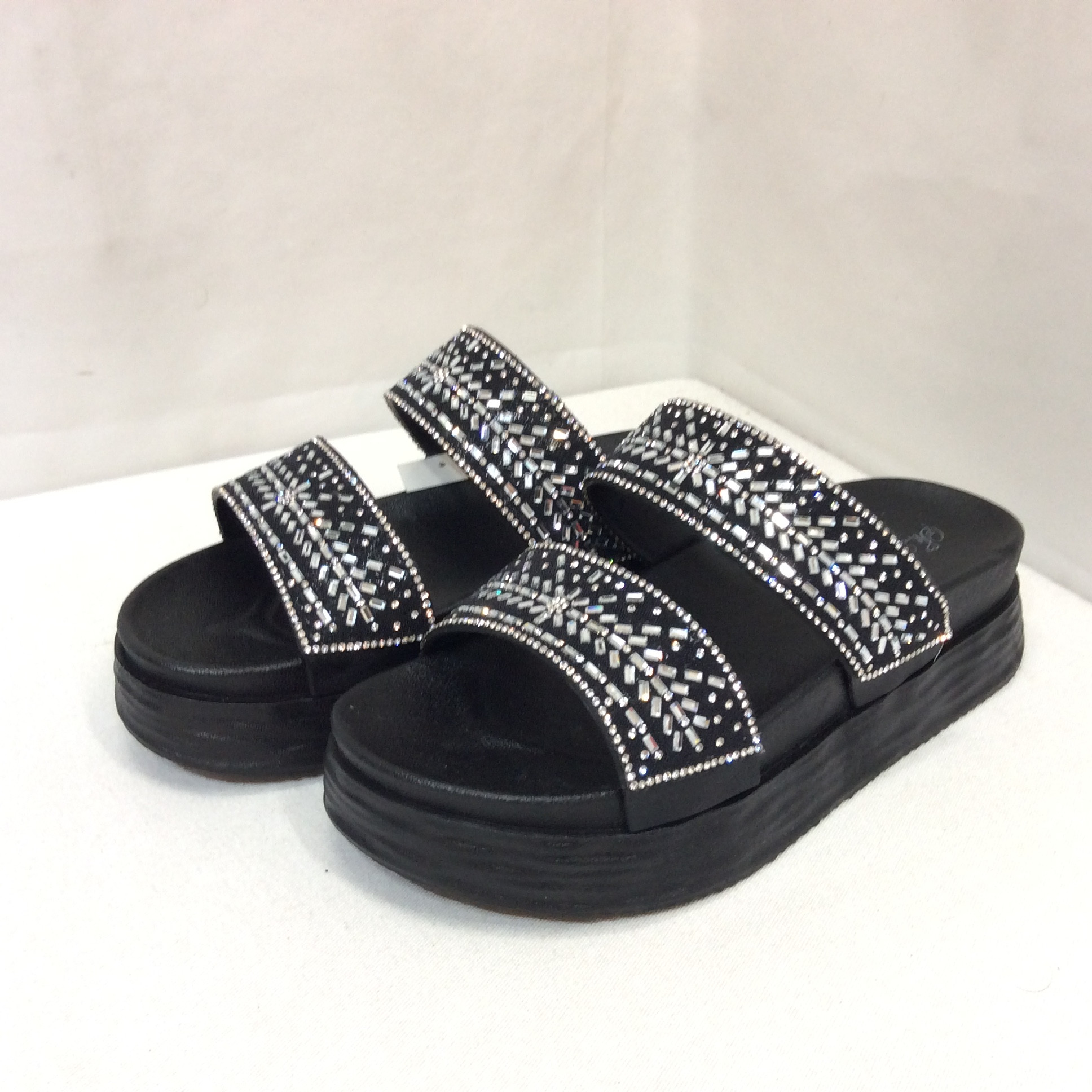 新品 サンダル  Lサイズ  黒／スパンコール