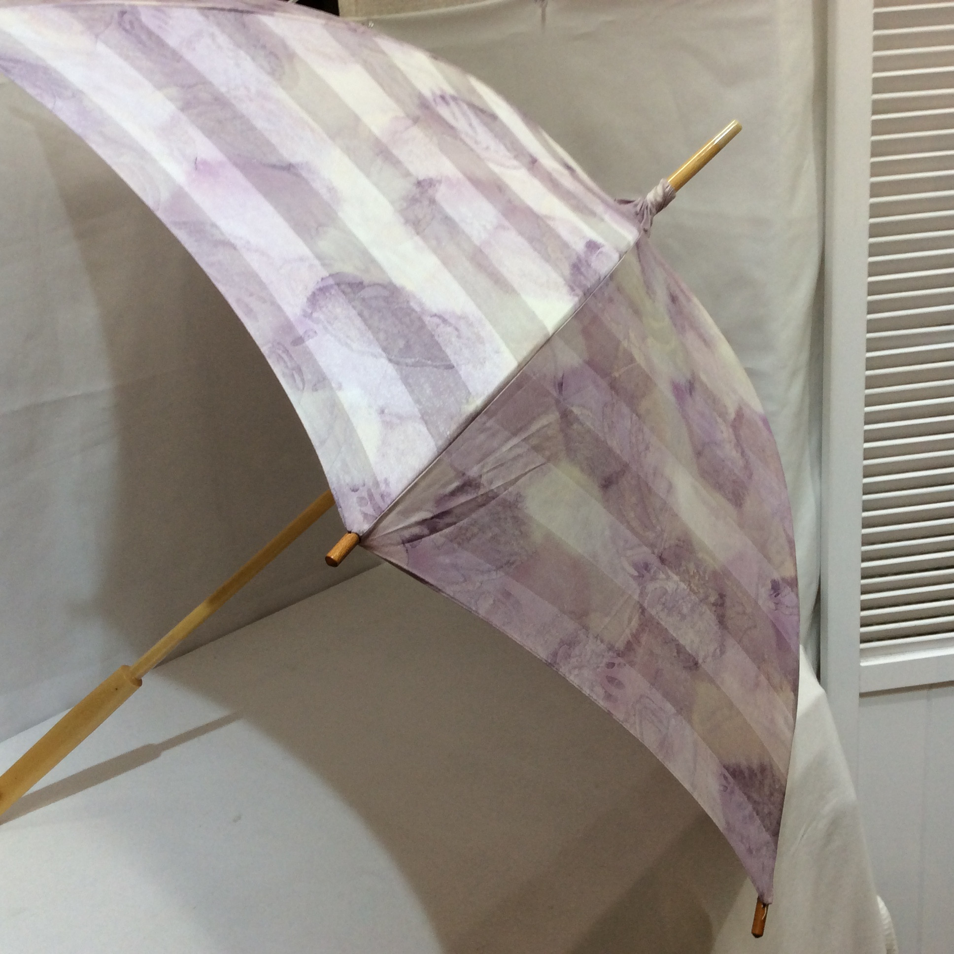 新品☆百貨店商材 晴雨兼用傘 パープル 花柄 ボーダー柄