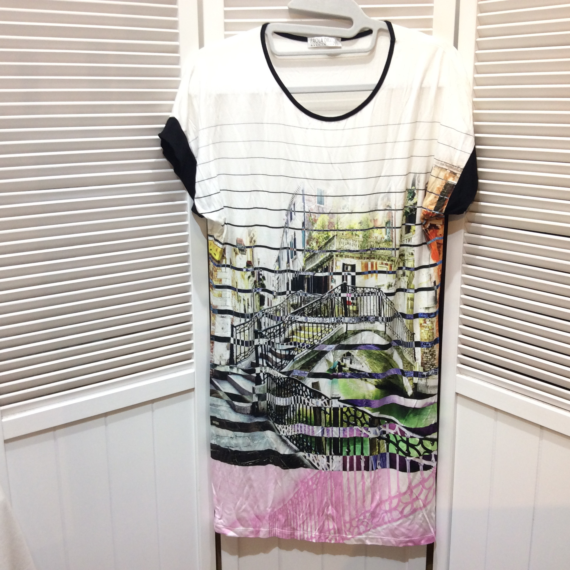 ITALY製 チュニック  Lサイズ  ホワイト／プリント