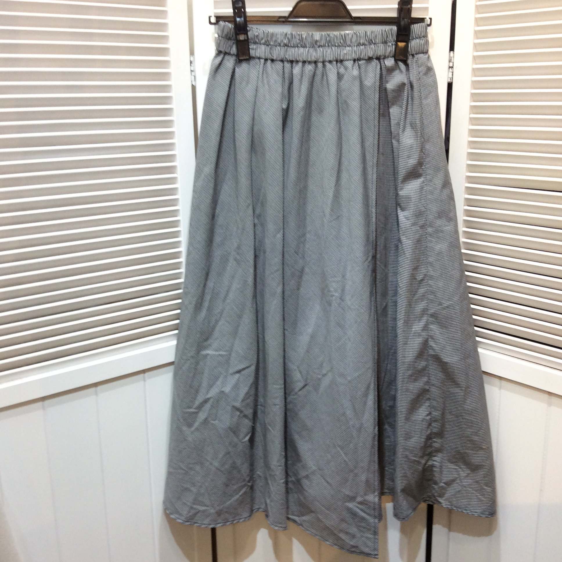 SIMPLICITE フレアスカート   フリーサイズ    白黒ギンガムチェック柄  美品