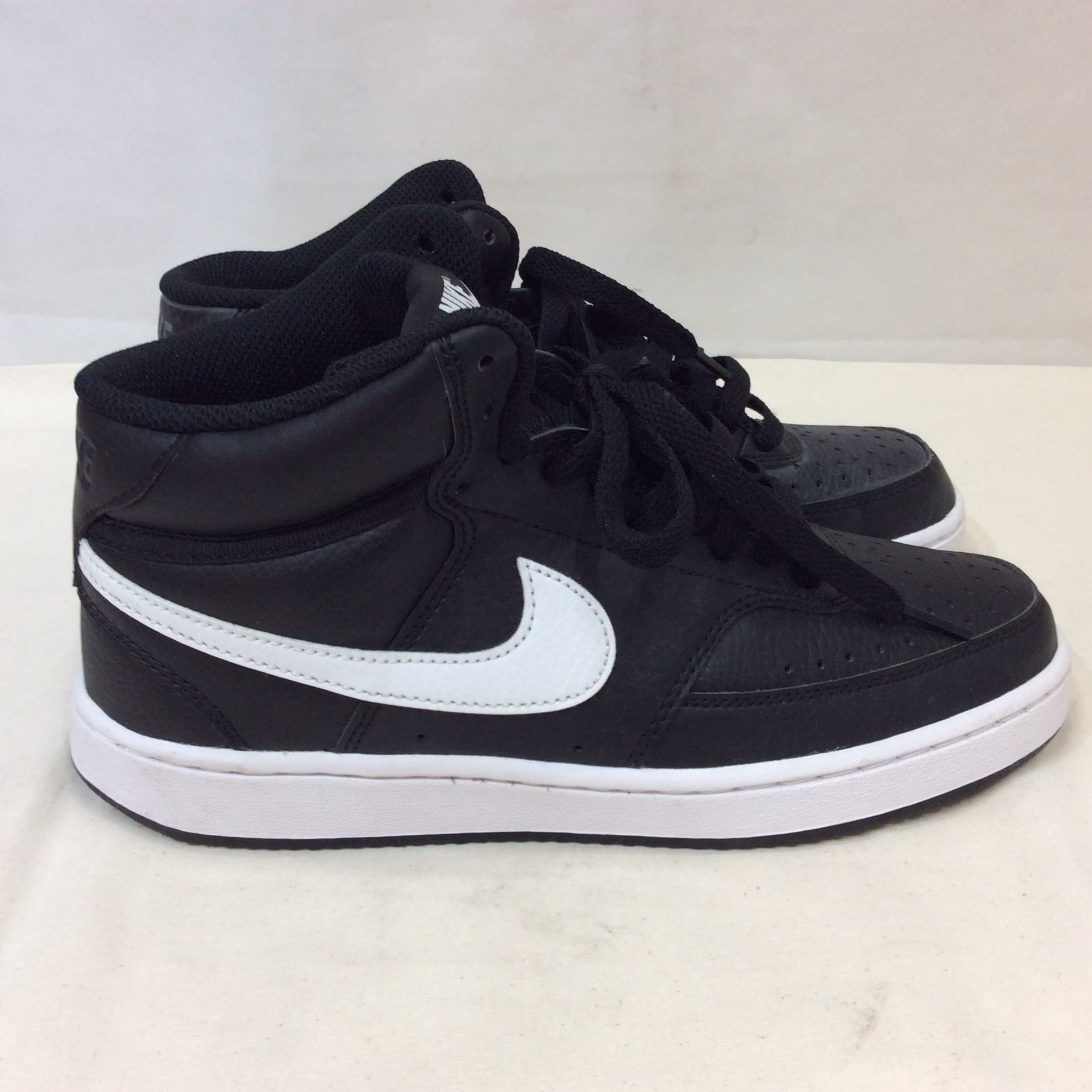 未使用☆NIKE ナイキ ハイカットスニーカー 24cm ブラック