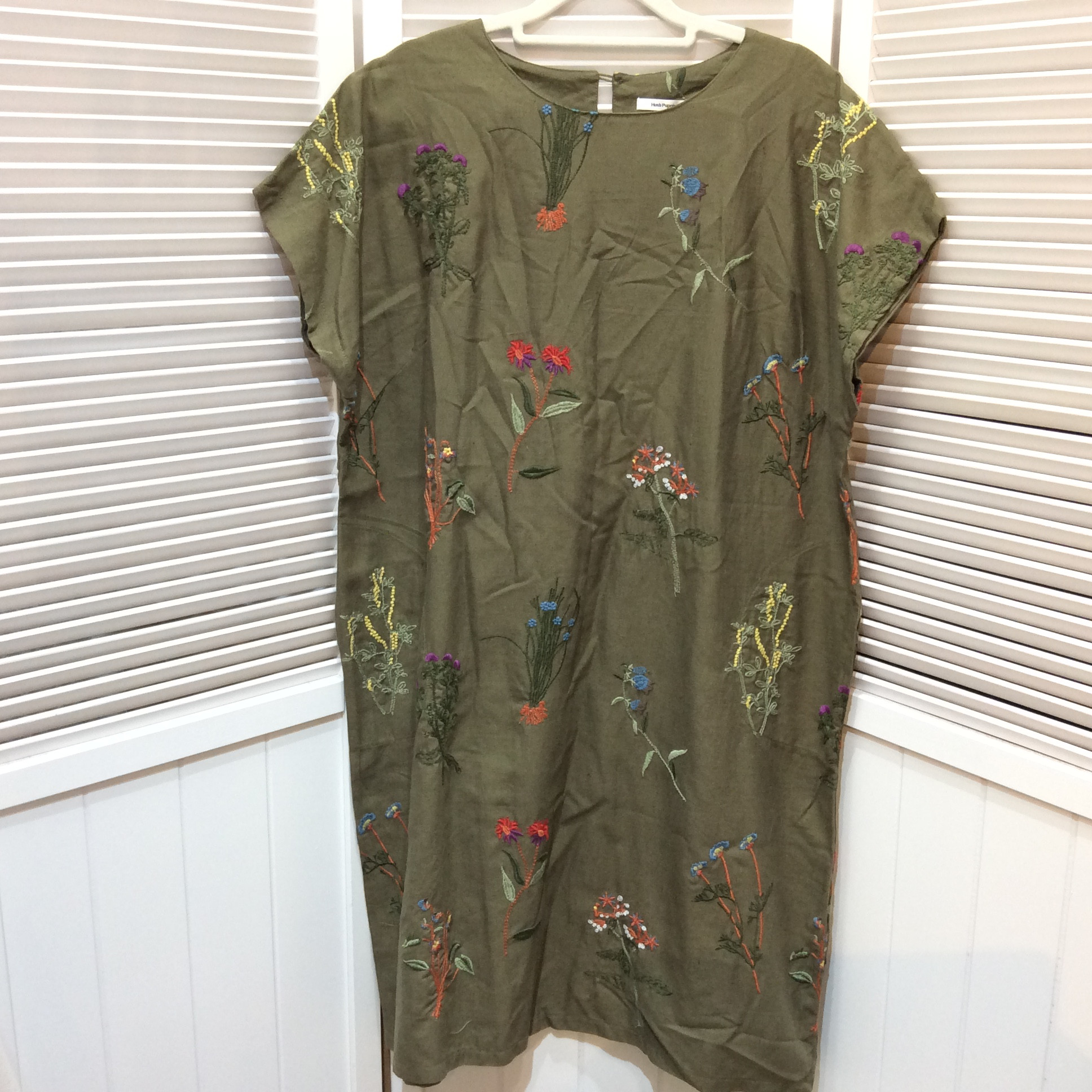 ハッシュパピー 刺繍柄 ワンピース  LLサイズ  カーキ  美品