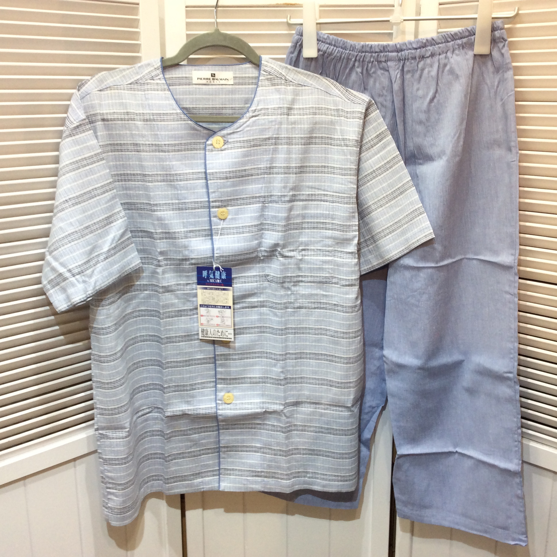 未使用☆ピエールバルマン メンズ パジャマ M 呼気健康 マイナスイオン化