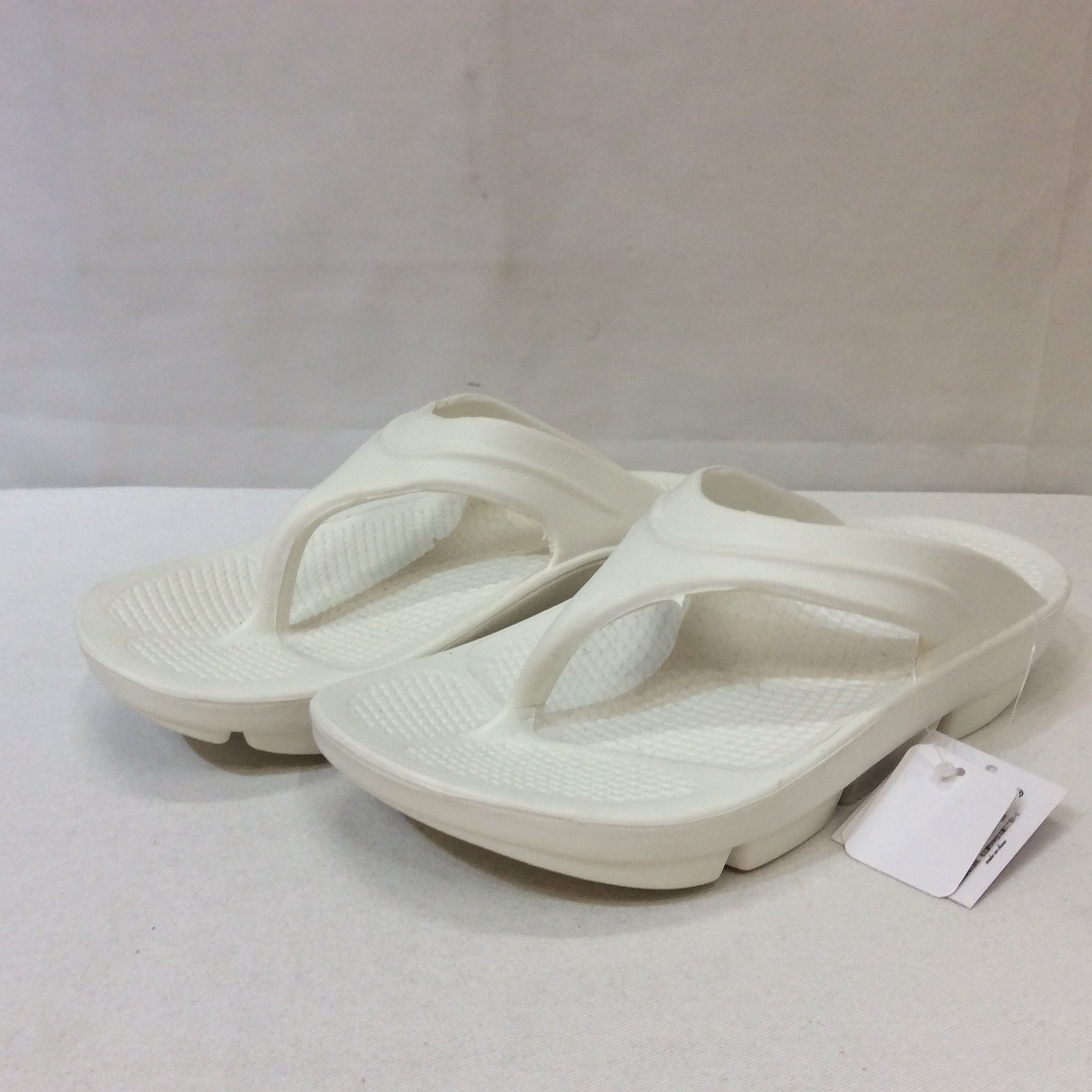 未使用 サンダル  Mサイズ  ホワイト