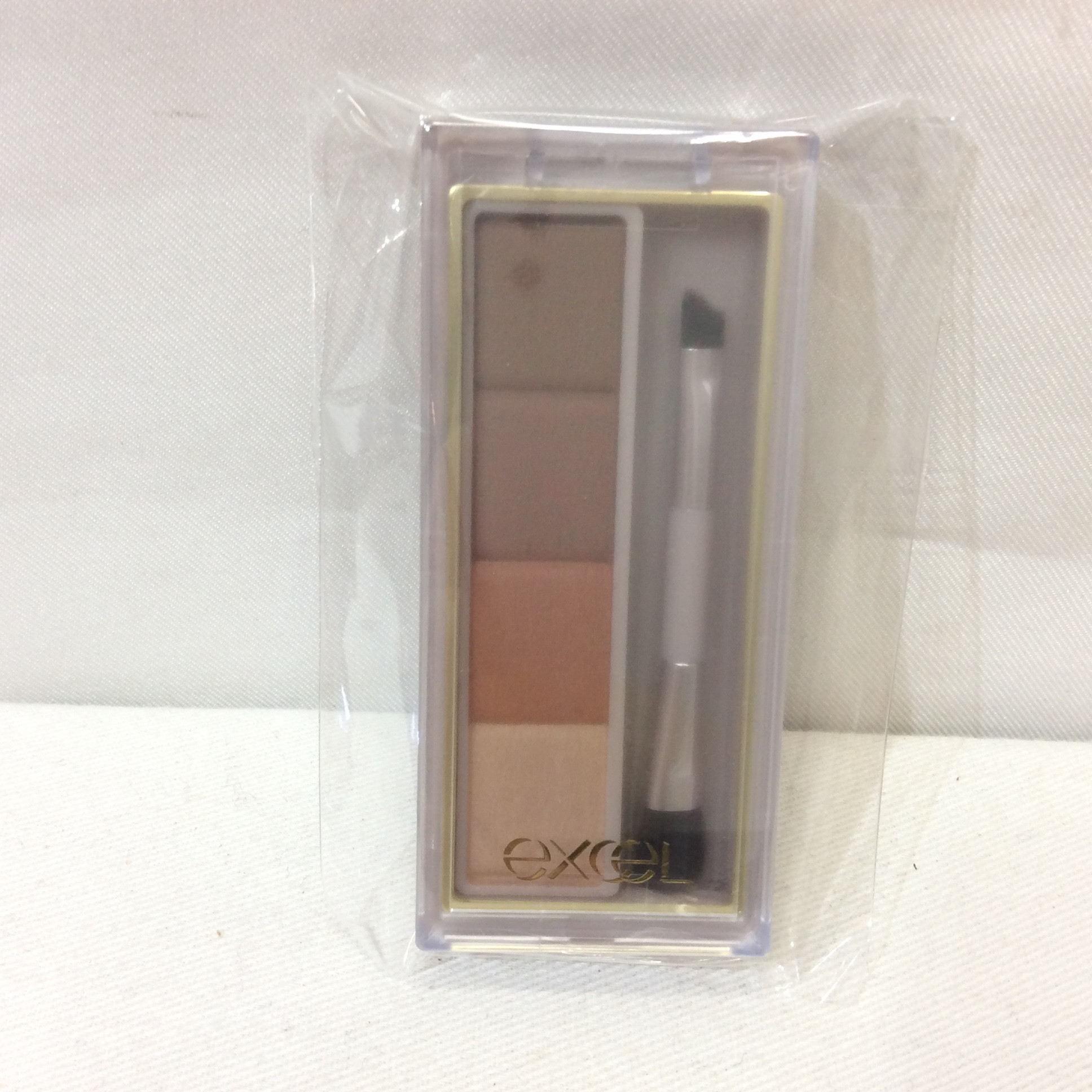 新品 エクセル／サナ パウダー アイブロウ EP02