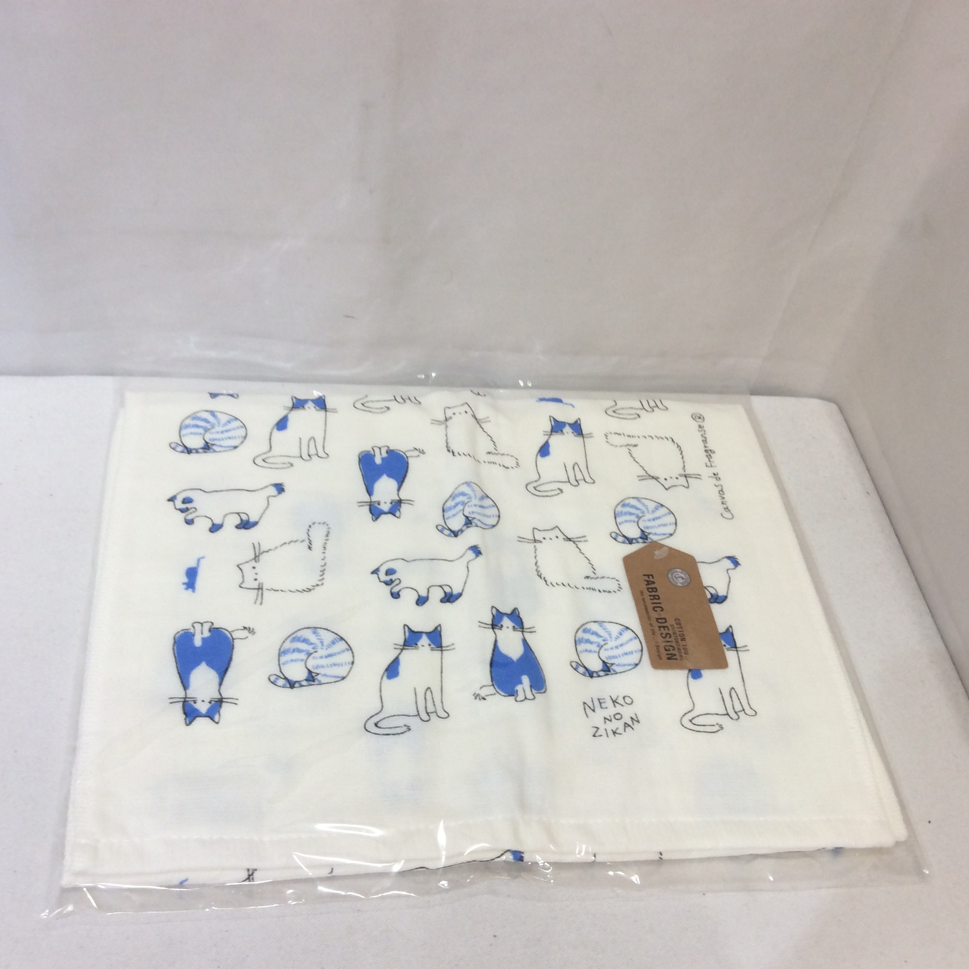 新品 ガーゼフェイスタオル  ブルー／ネコ柄