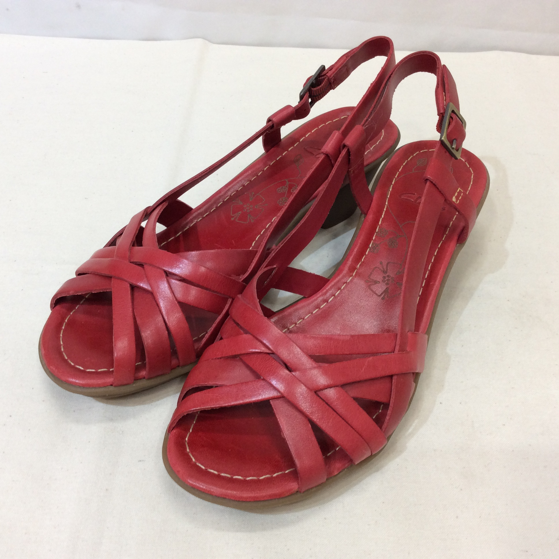 未使用☆Clarks クラークス レディース レザーサンダル 3 22cm レッド