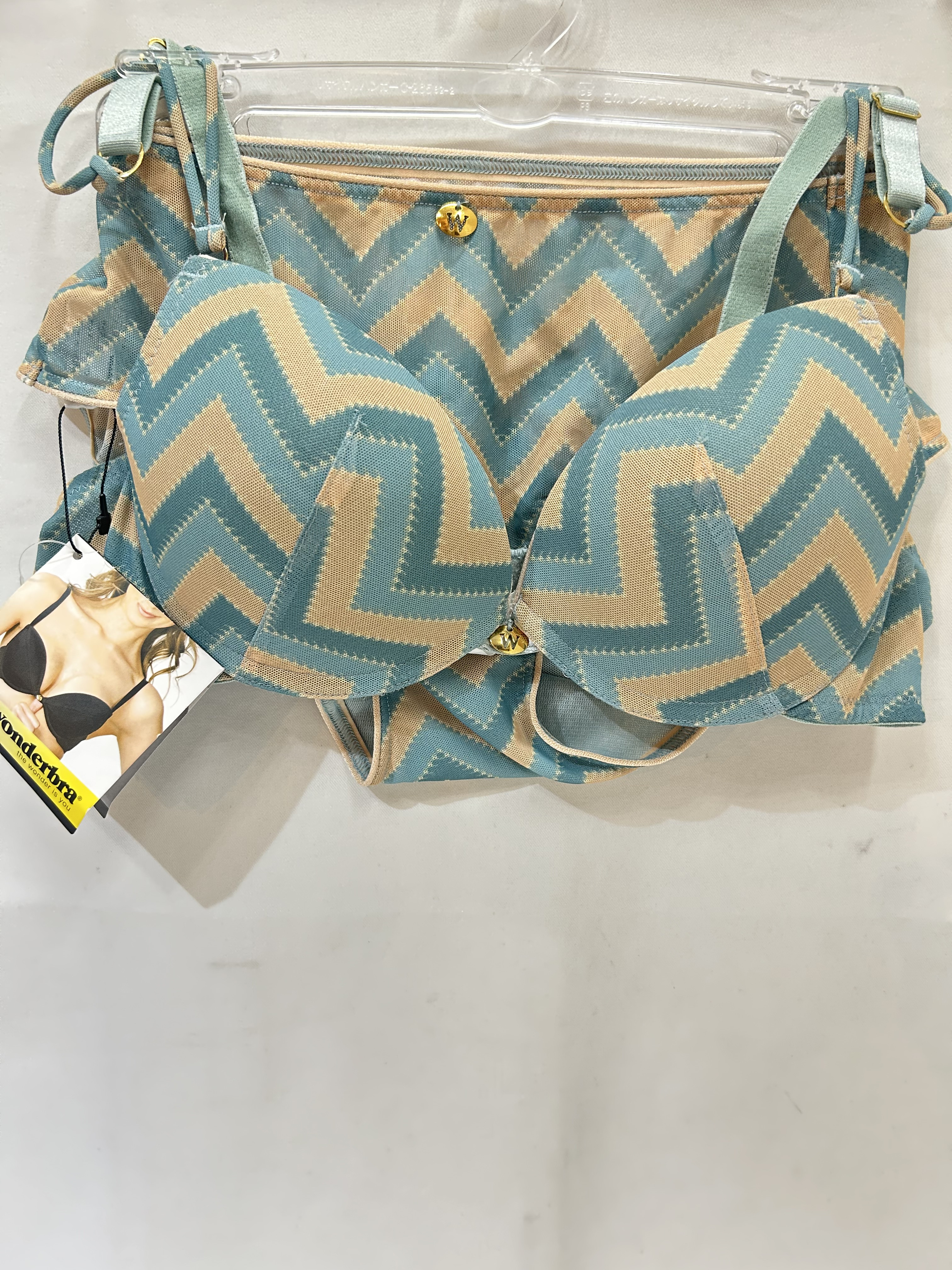 未使用☆Wonderbra ワンダーブラ ヘインズ B75 ／Lサイズ ベージュ×水色柄