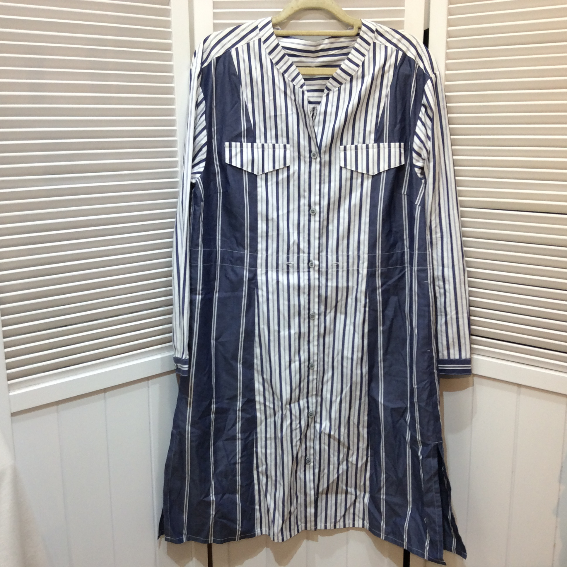 シャツロングワンピース  サイズ40  ストライプ柄  美品