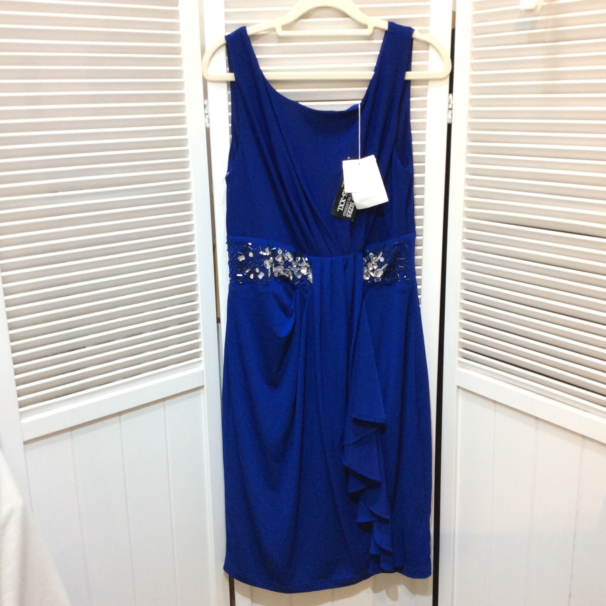 未使用☆ビジュー付きノースリーブワンピース 10 M~L ブルー