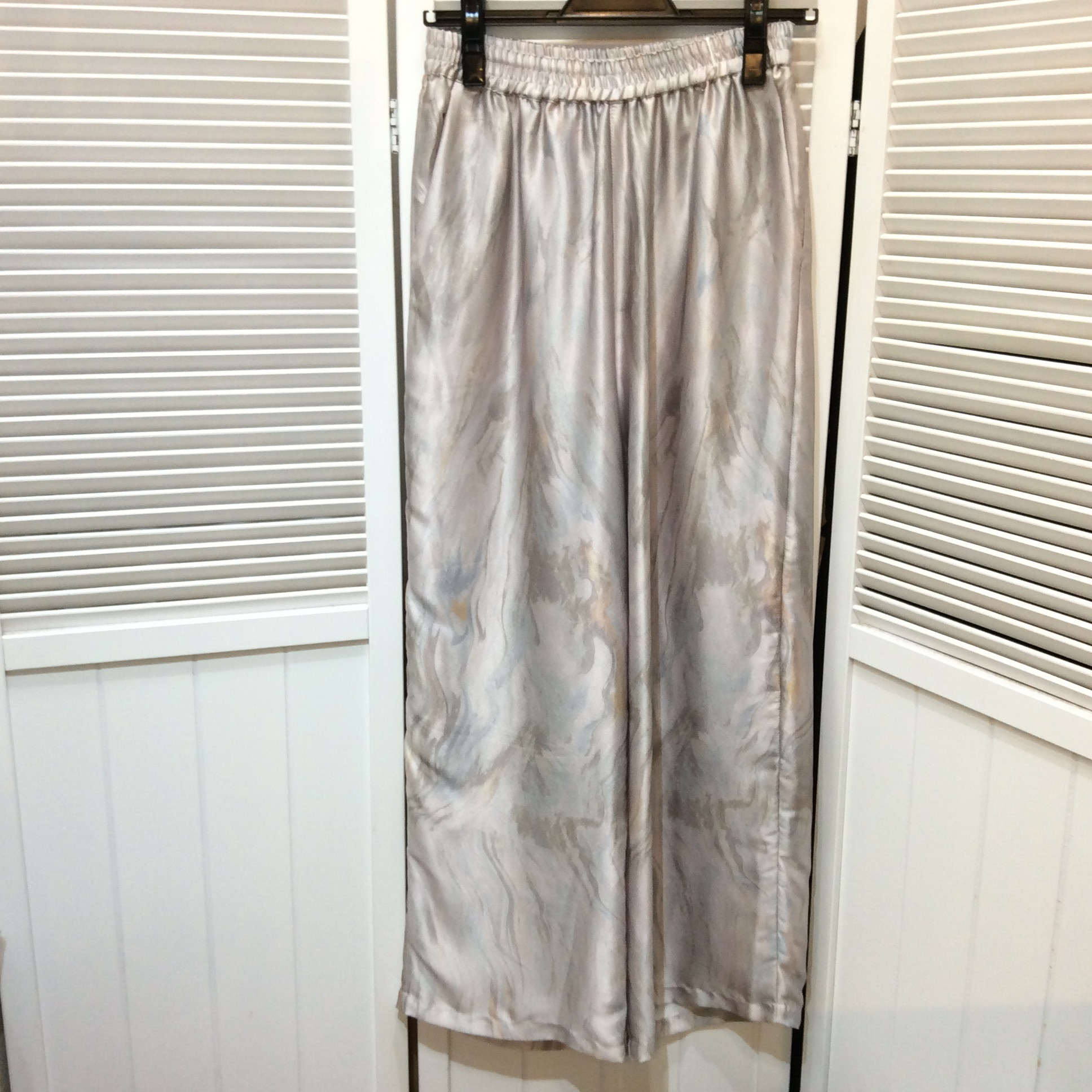 ワイドパンツ   フリーサイズ   グラデーション柄