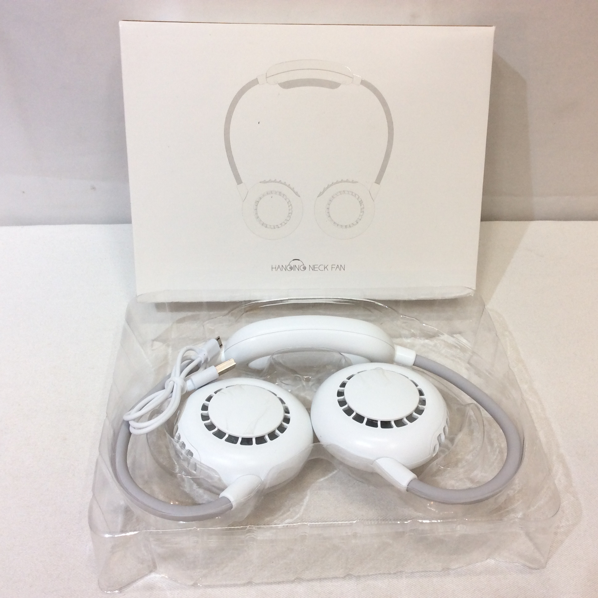 新品☆ハンギング ネックファン 首に掛ける扇風機
