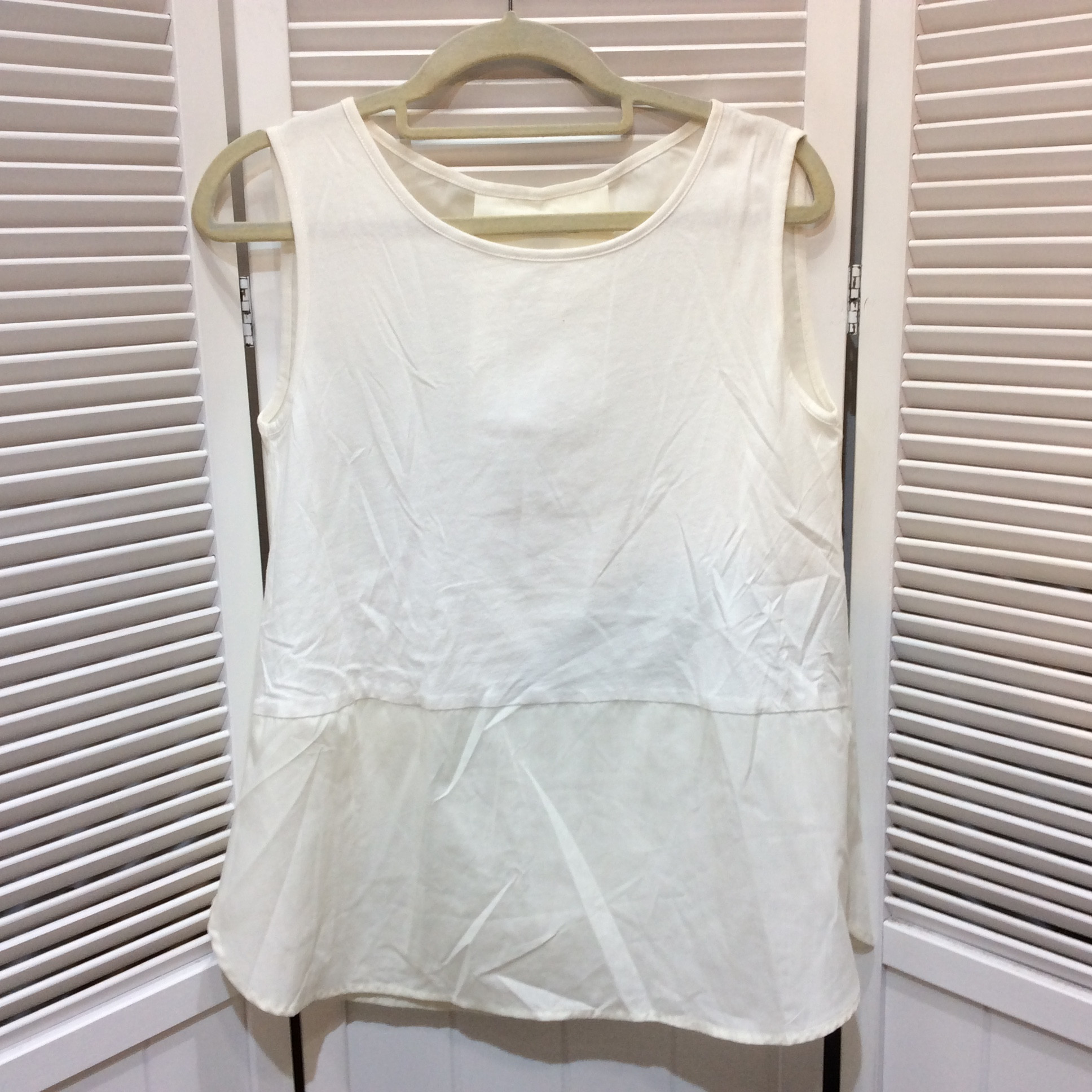 グリーンレーベルリラクシング ノースリーブ ホワイト