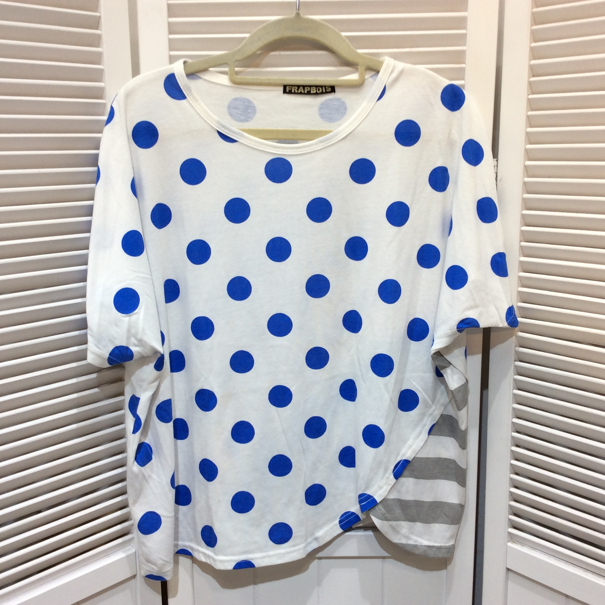 ビギ カットソーシャツ 1 ホワイト×ブルードット柄